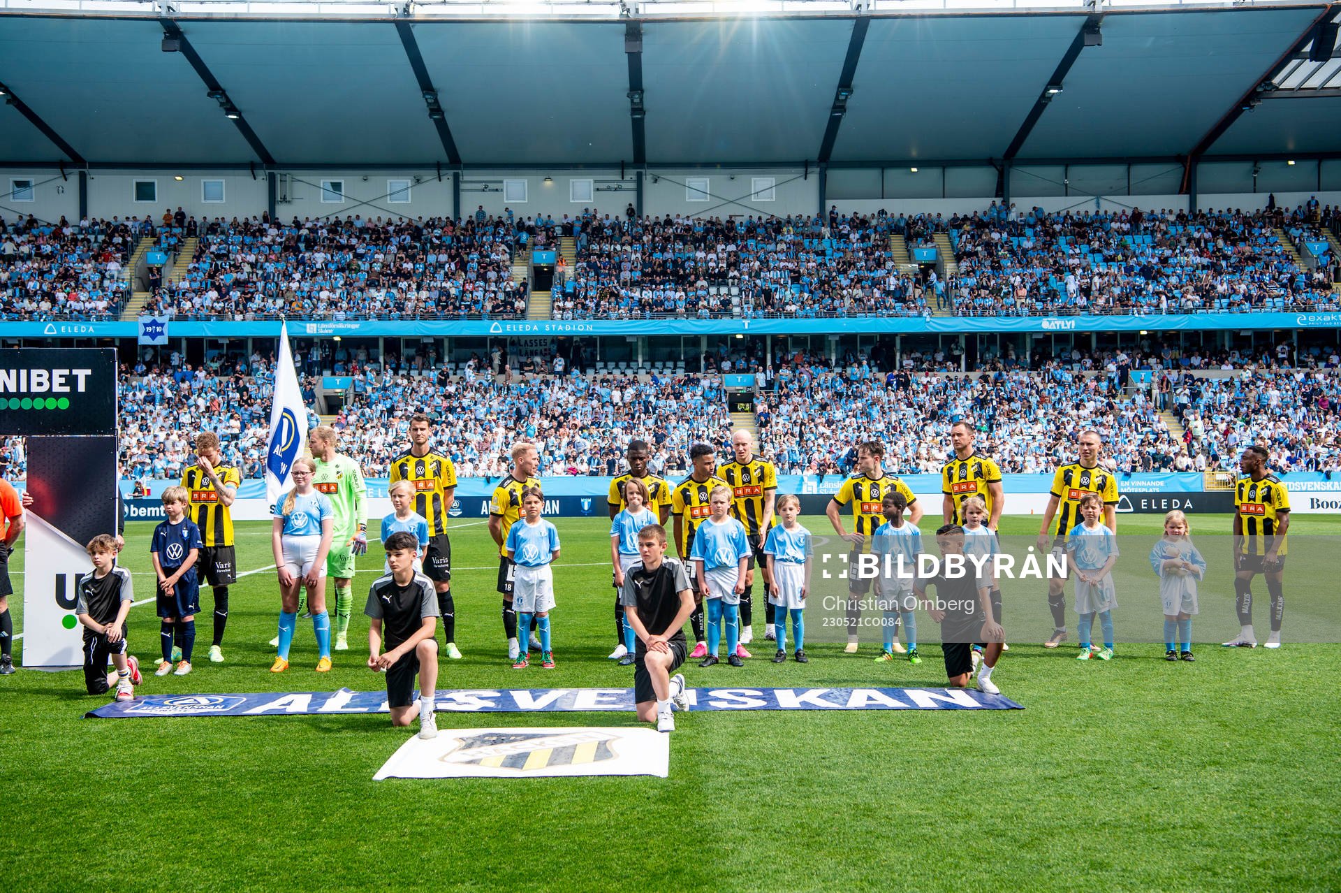 Häcken ställer upp innan fotbollsmatchen i Allsvenskan