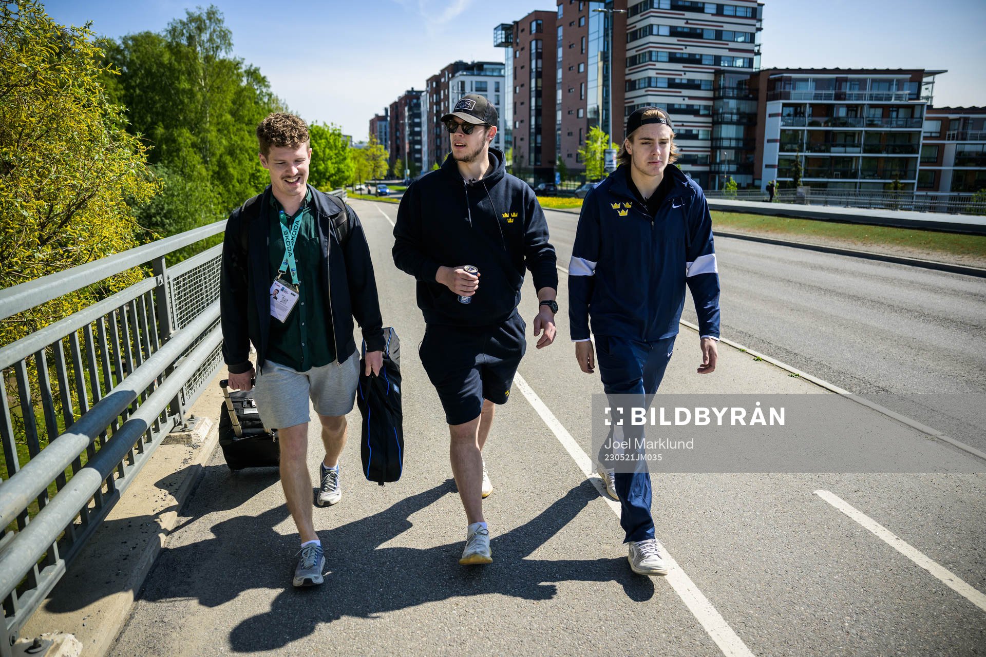 Adam Johansson, reporter Expressen, and goaltender Jesper