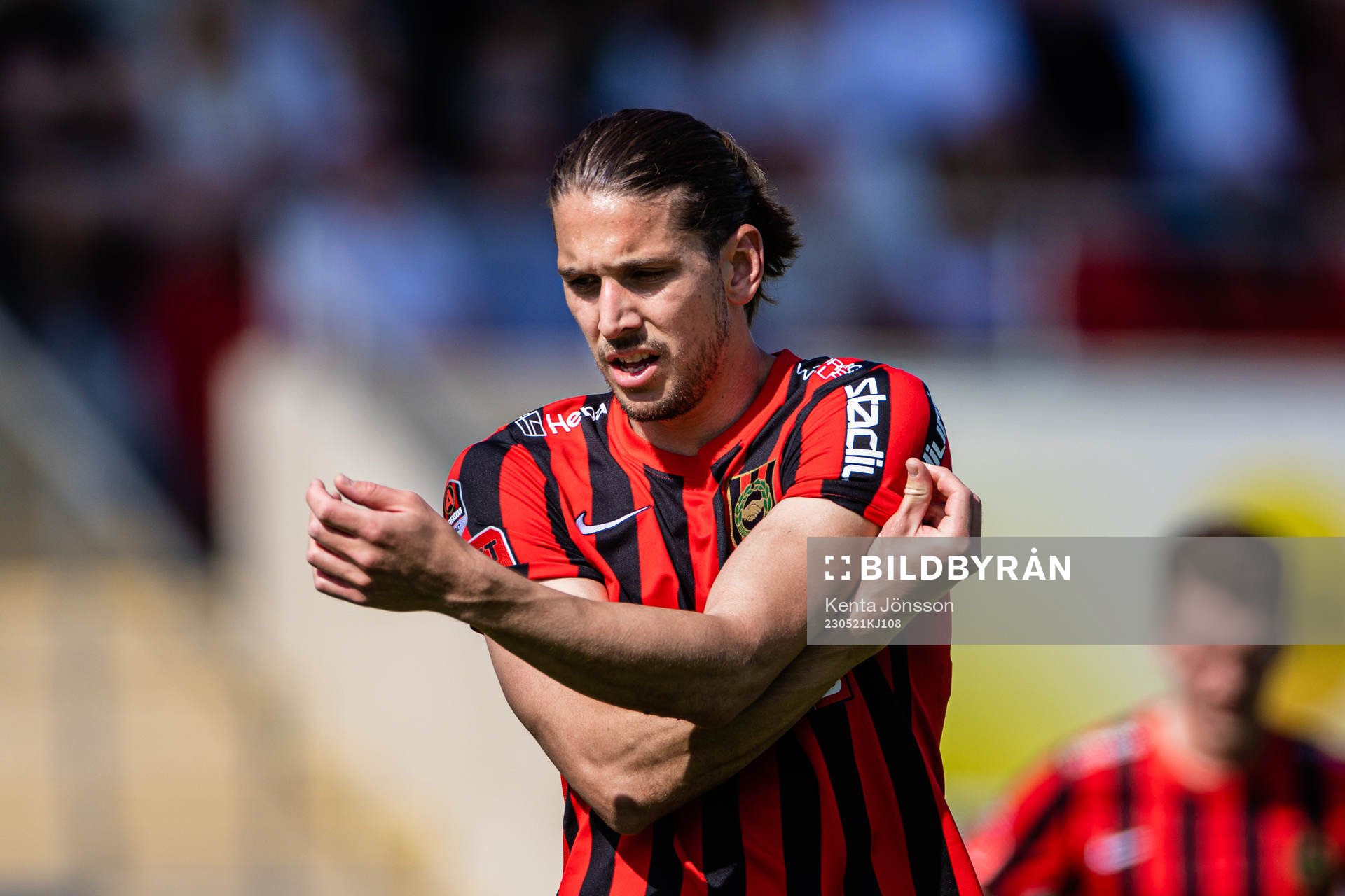Brommapojkarnas Nikola Vasic deppar