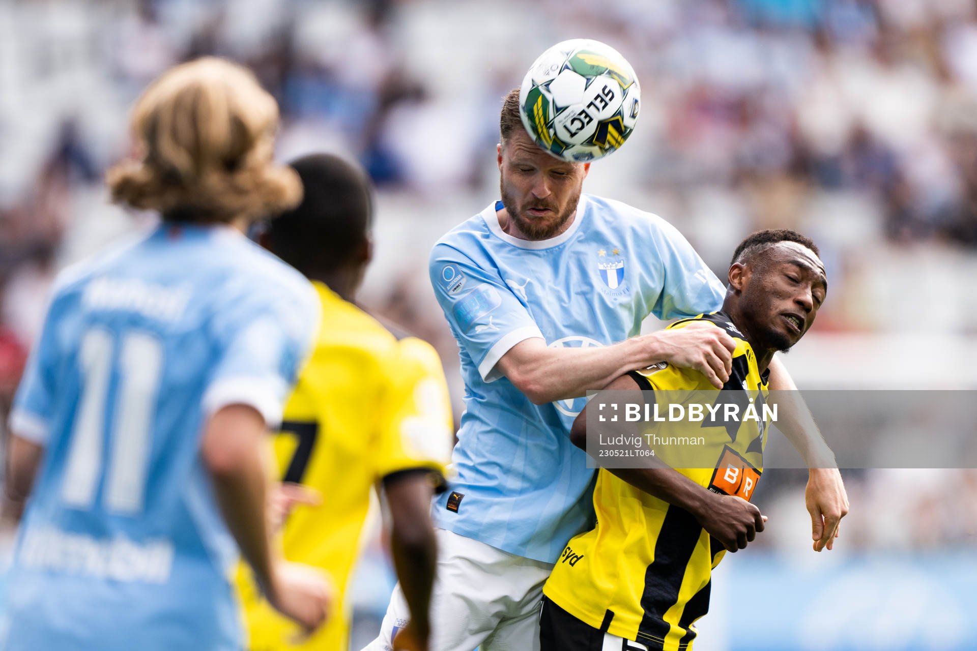 Malmö FFs Lasse Nielsen och Häckens Benie Adama Traore