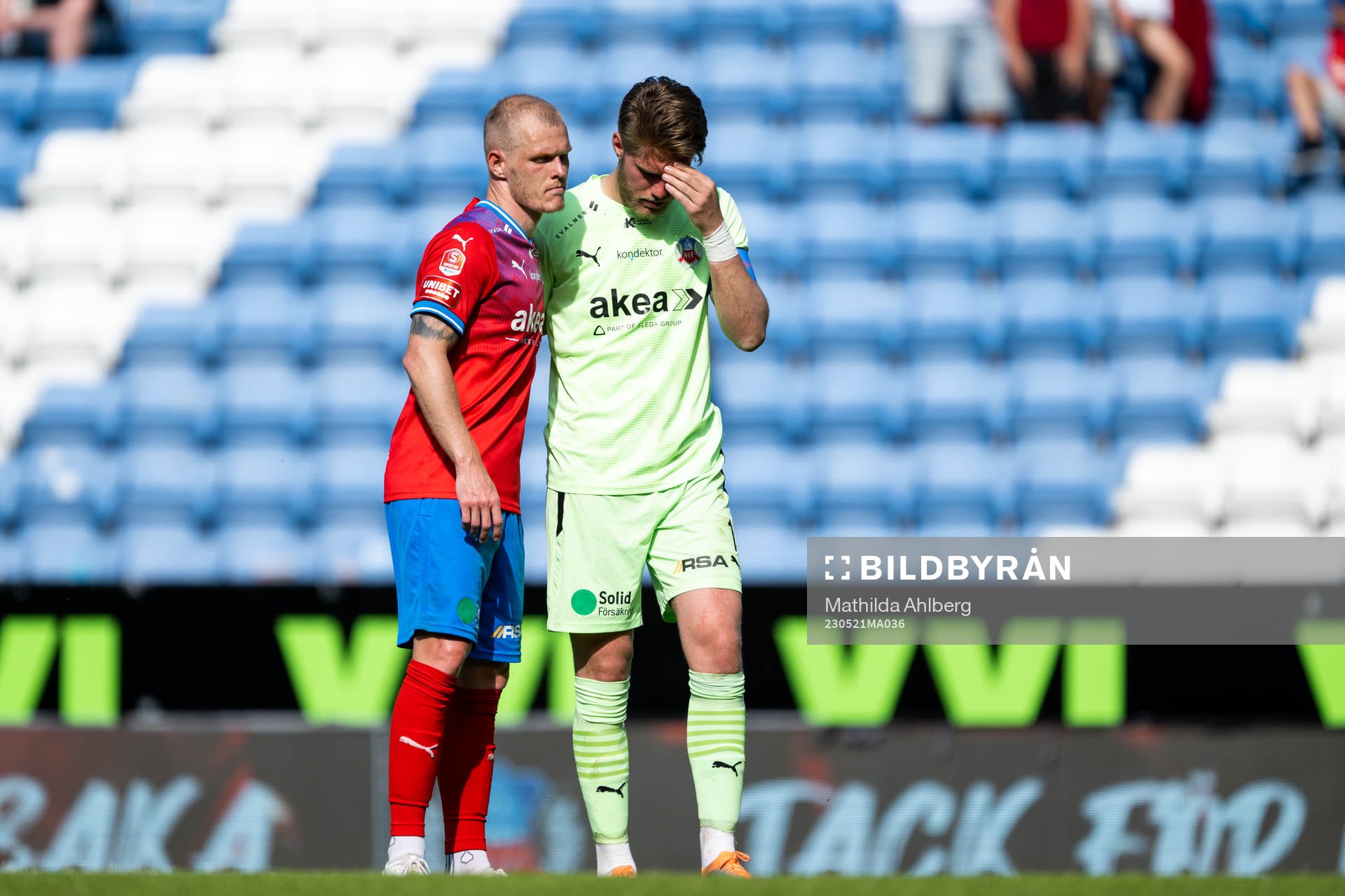 Helsingborgs Philip Rejnhold och målvakt Kalle Joelsson