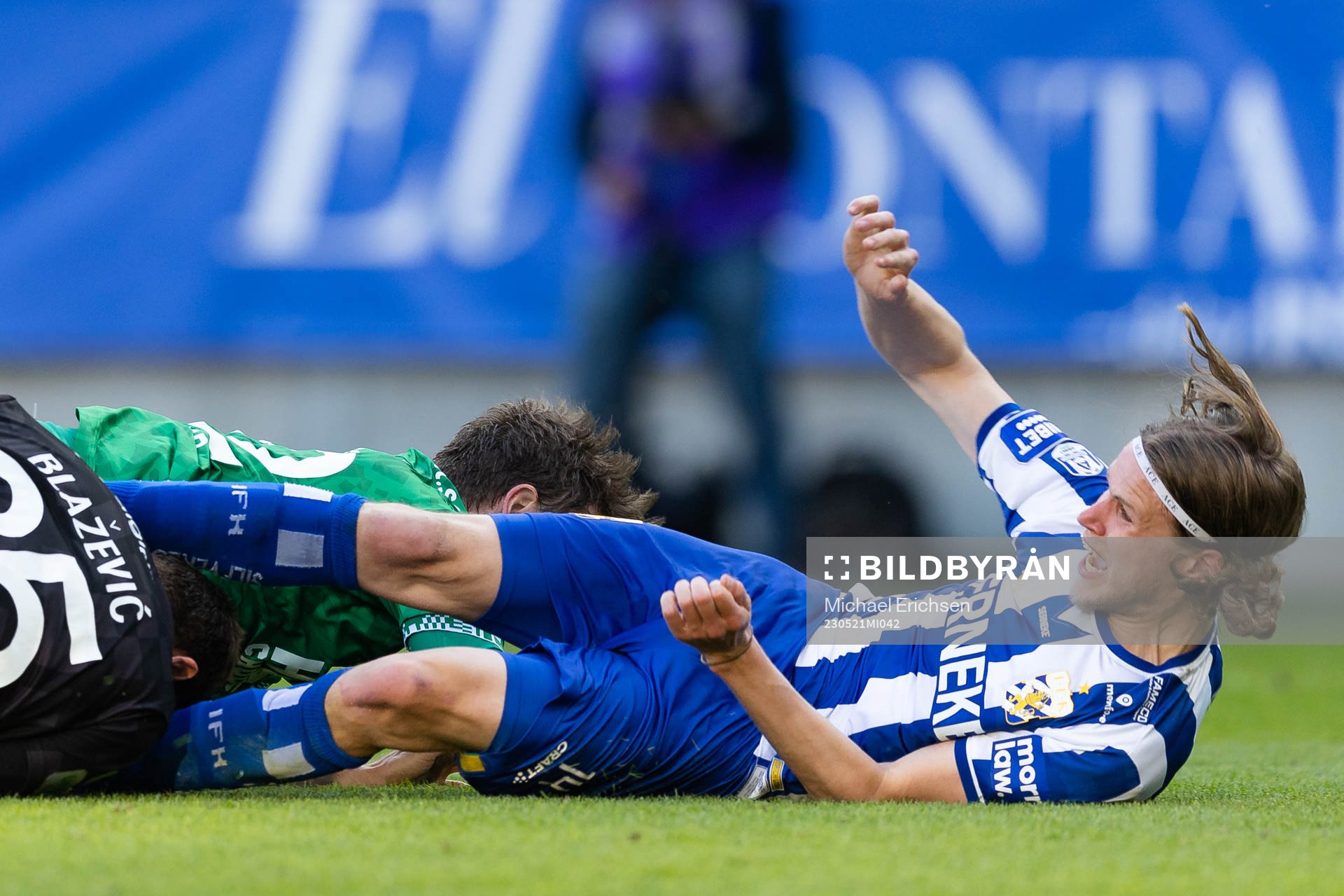 IFK Göteborgs Gustaf Norlin faller