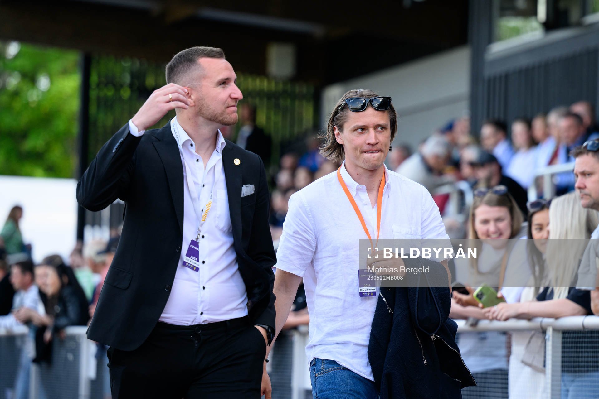 Värnamos sportchef Nes Ahmetovic och Simon Thern innan