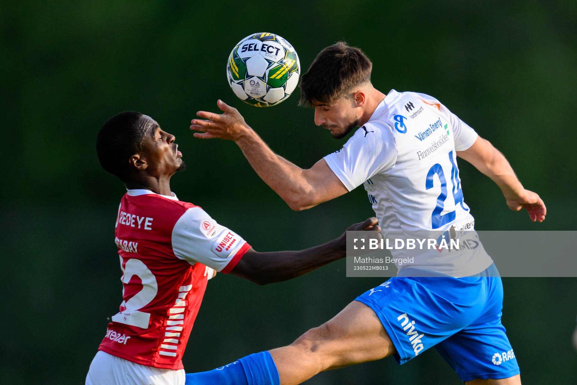 Kalmars Nahom Girmai Netabay och Värnamos Emin Grozdanic