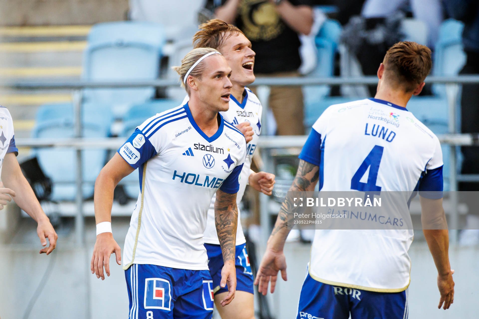 IFK Norrköpings Arnor Sigurdsson jublar