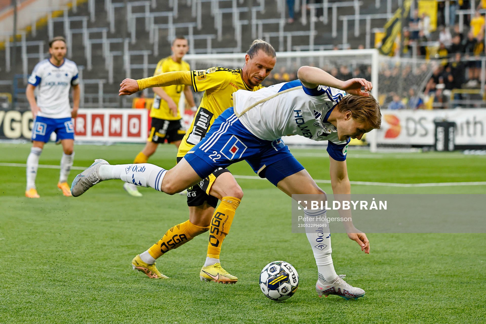 Elfsborgs Niklas Hult och IFK Norrköpings Andri Lucas