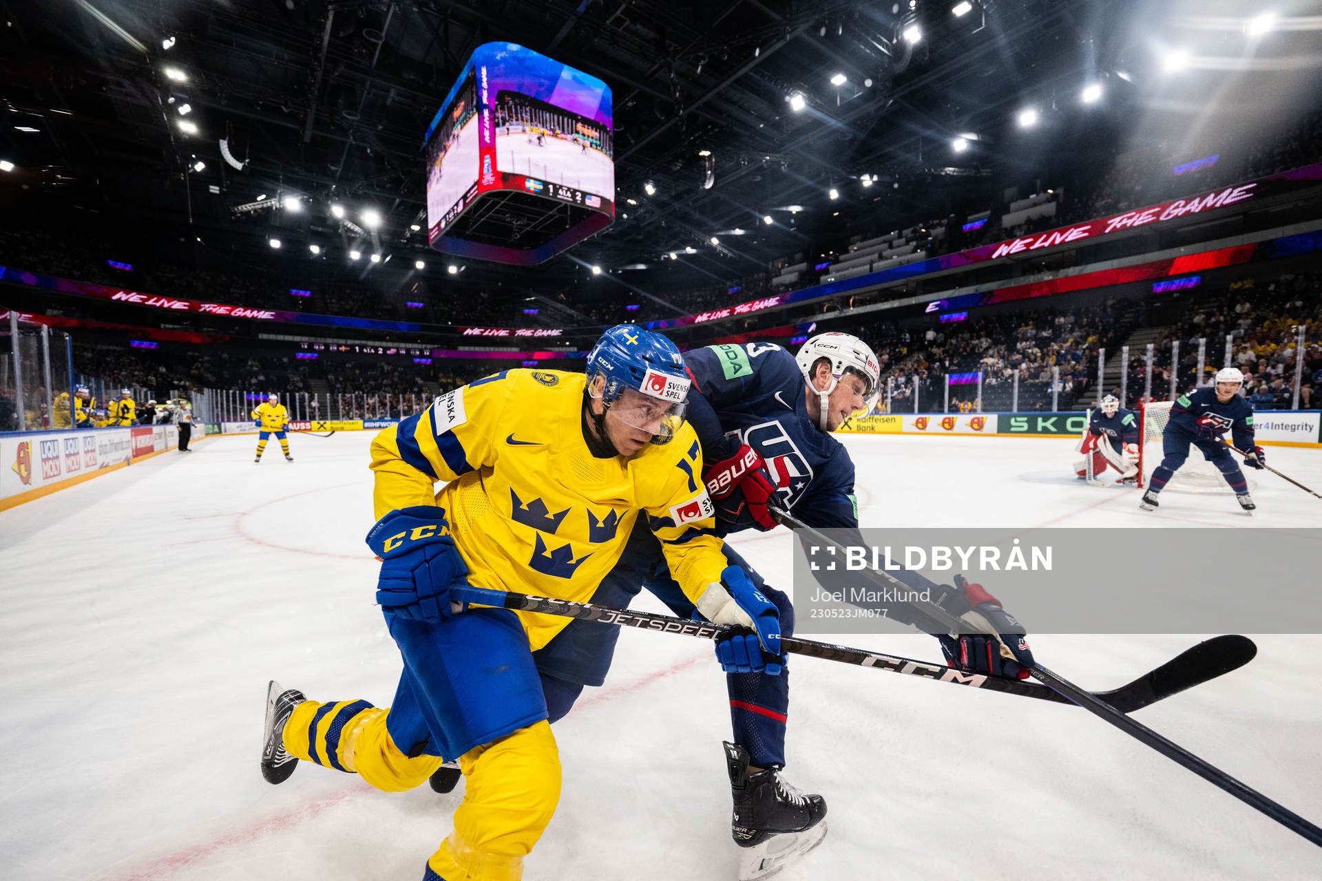 Pär Lindholm of Sweden and Tyler Kleven of USA