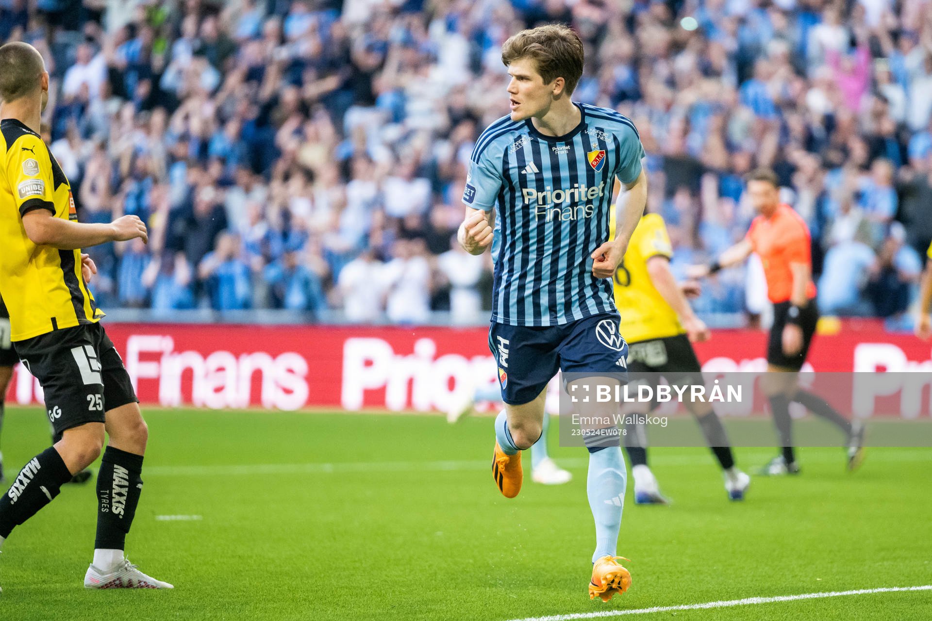 Djurgårdens Oliver Berg jublar