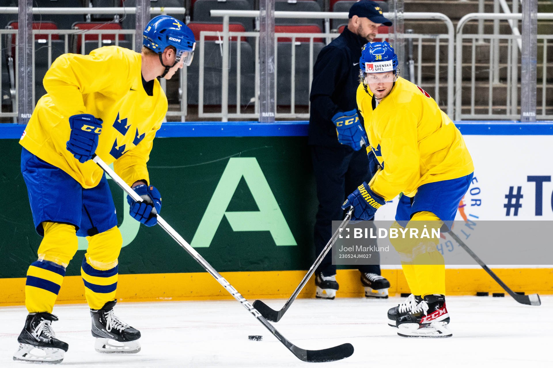 Dennis Rasmussen and Rasmus Sandin of Sweden at a practice