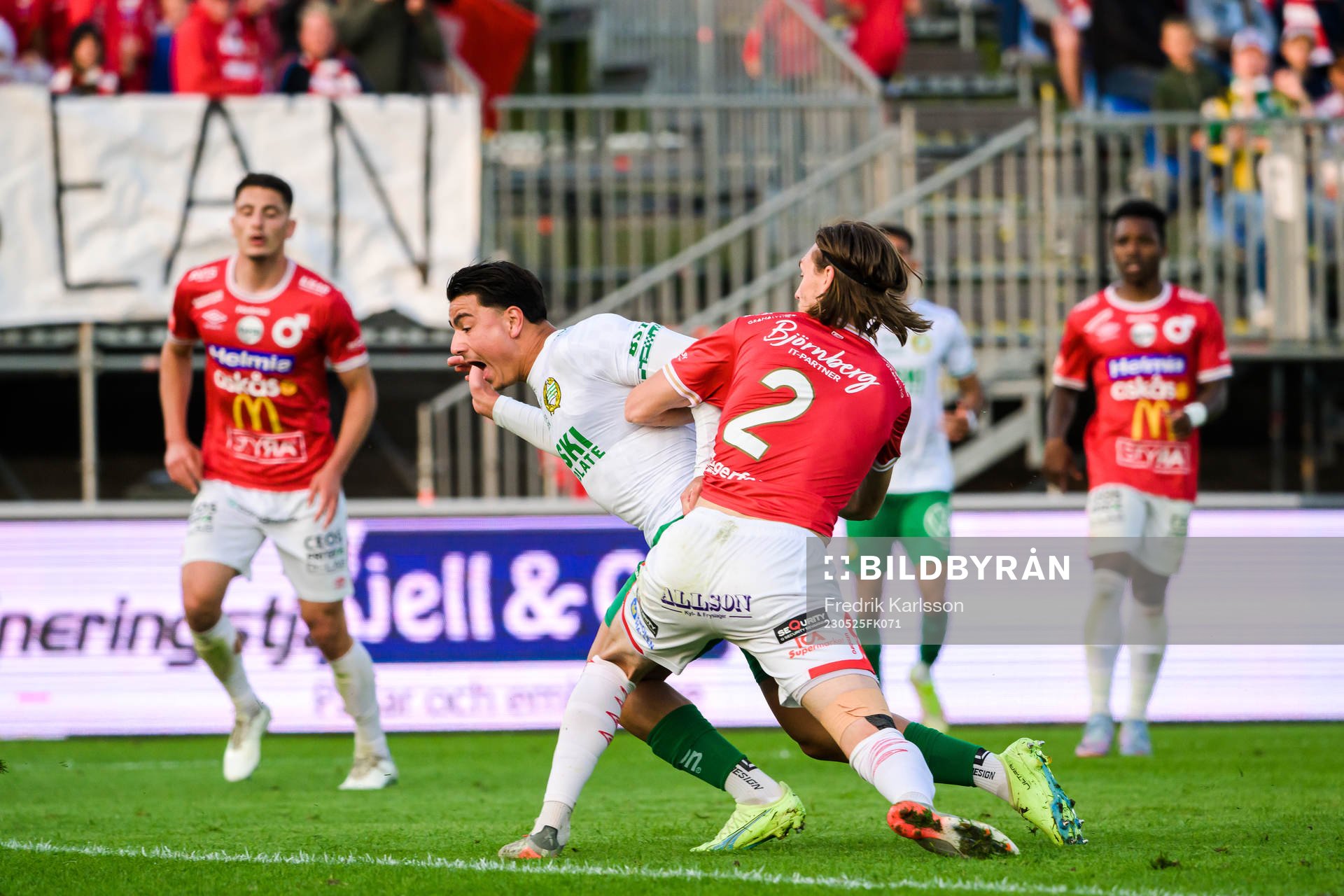 Hammarbys Jusef Erabi och Degerfors Gustav Granath