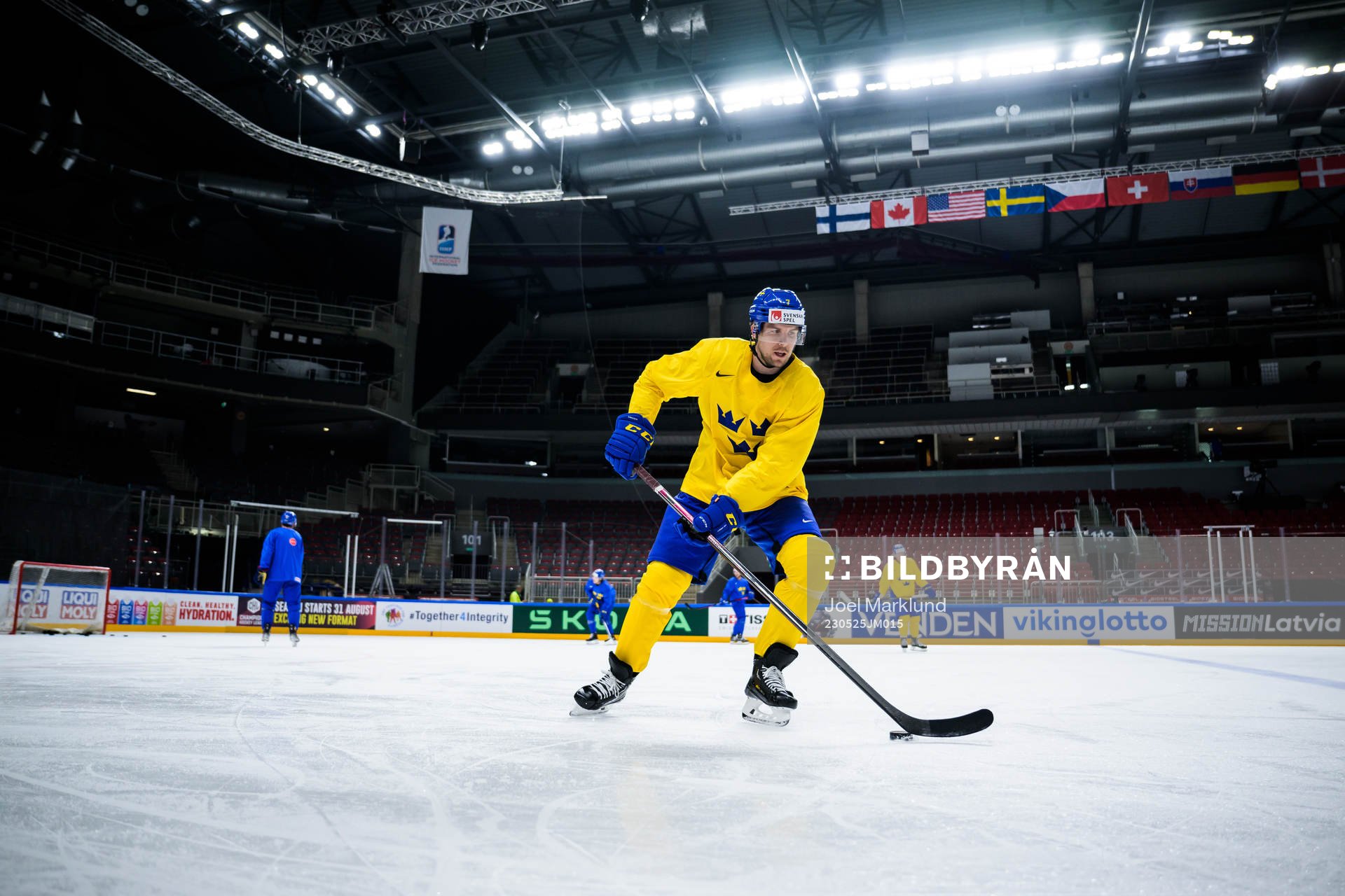 Henrik Tömmernes of Sweden at a practice session