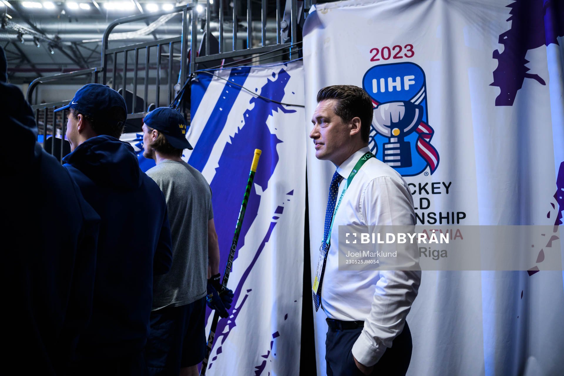 Head coach Sam Hallam of Sweden watches the Switzerland vs