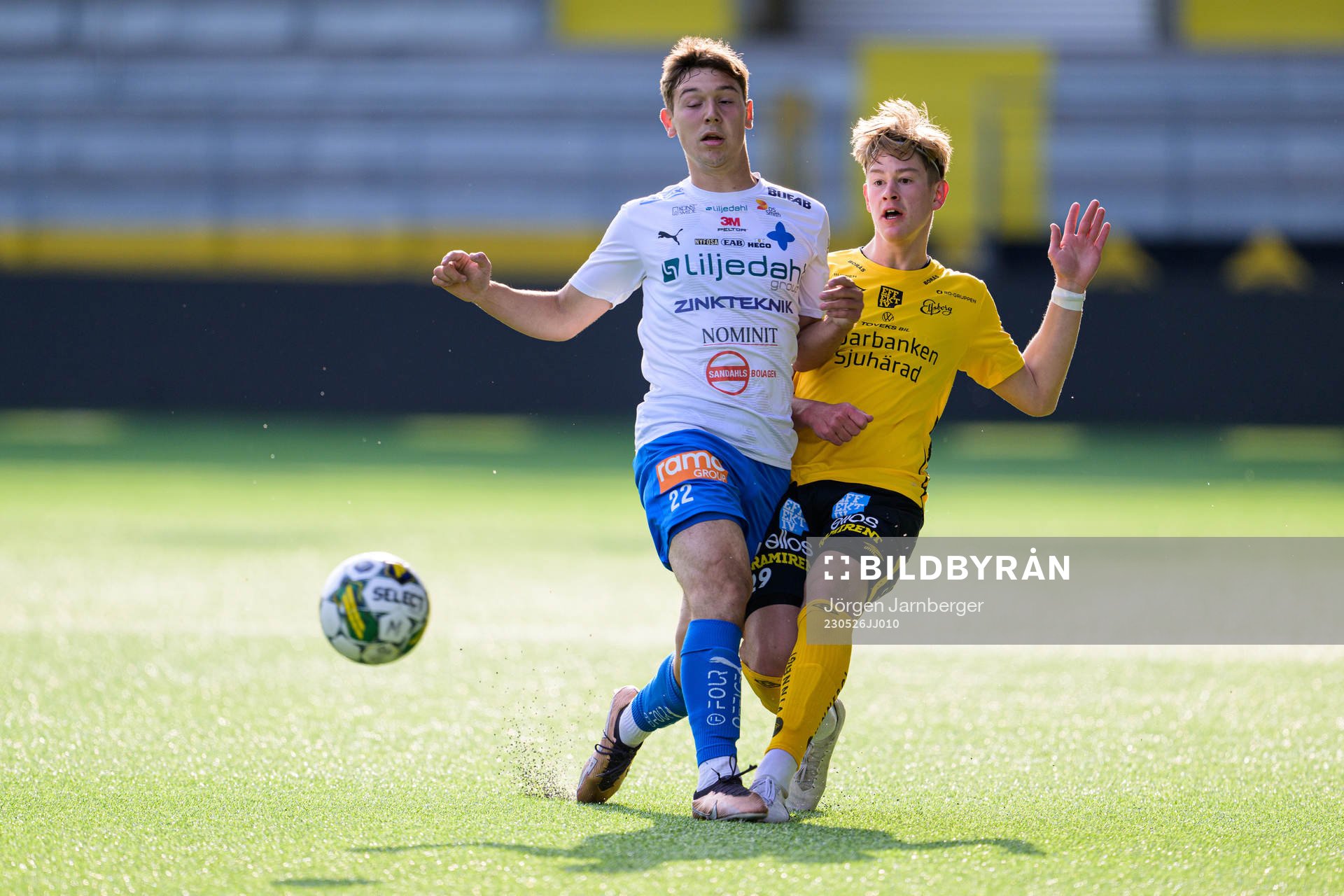 Värnamos Benjamin Hasanbegovic och Elfsborgs Viktor Nylén