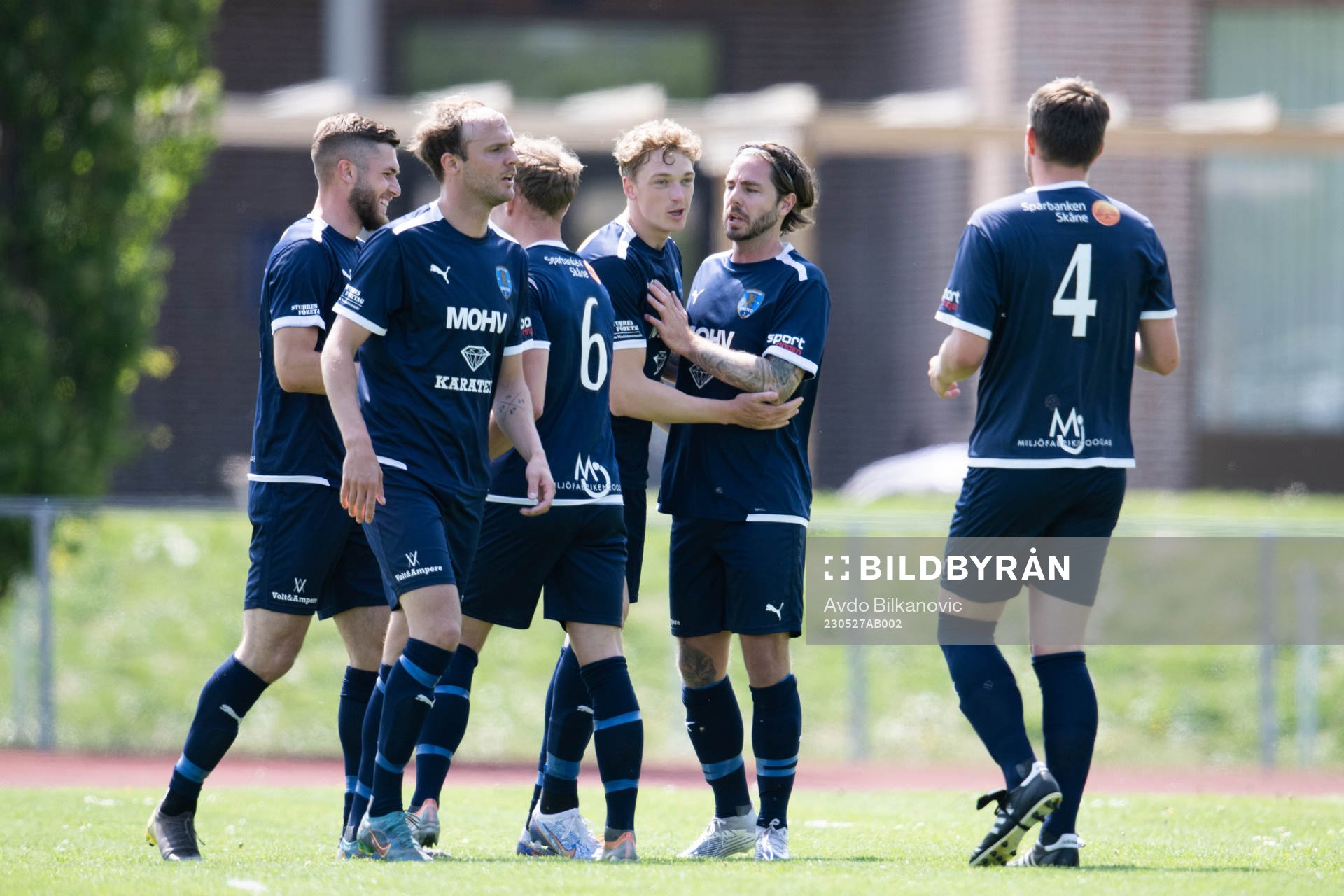 Staffanstorps spelare jublar