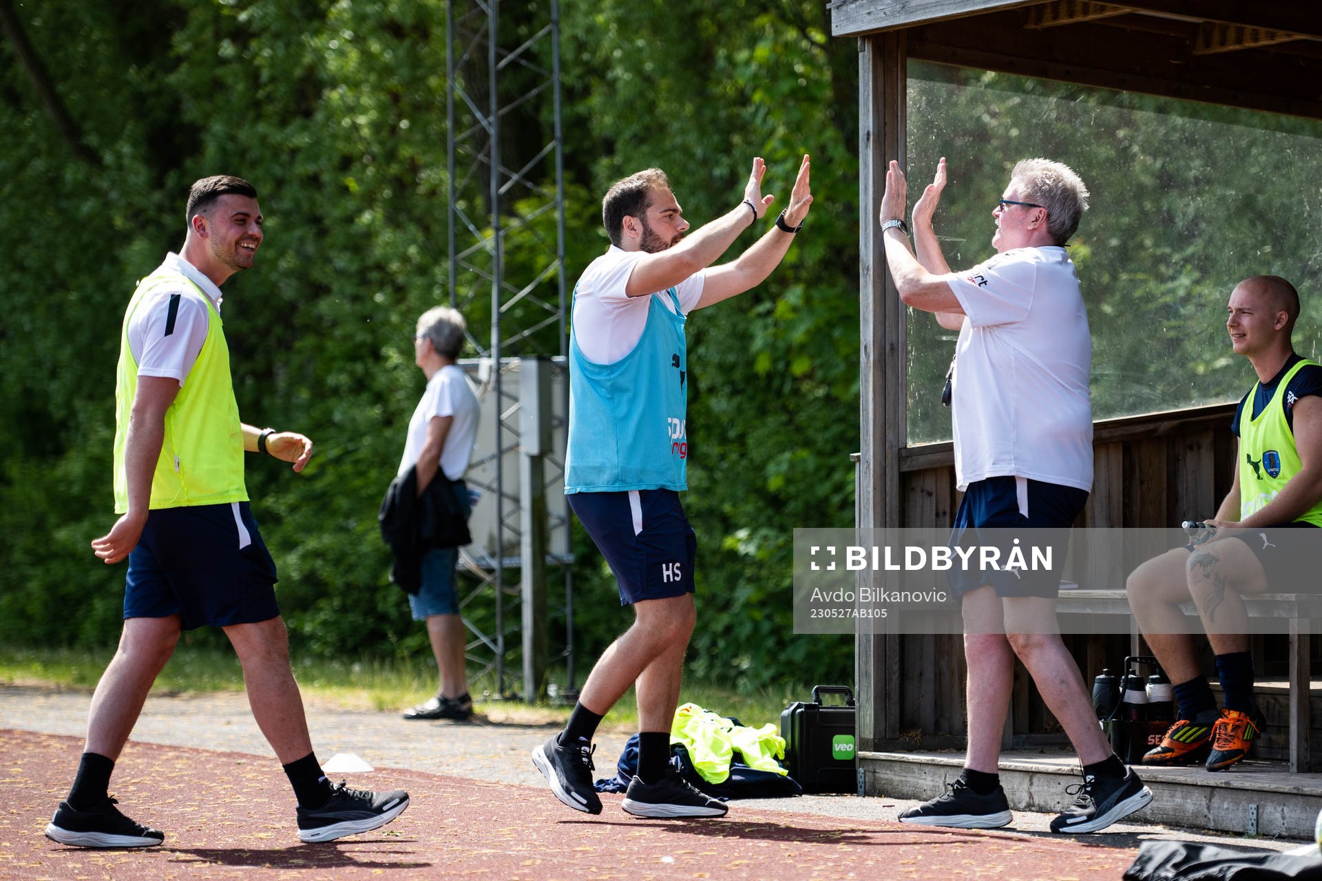 Satffanstorp tränare Haris Saranovic jublar