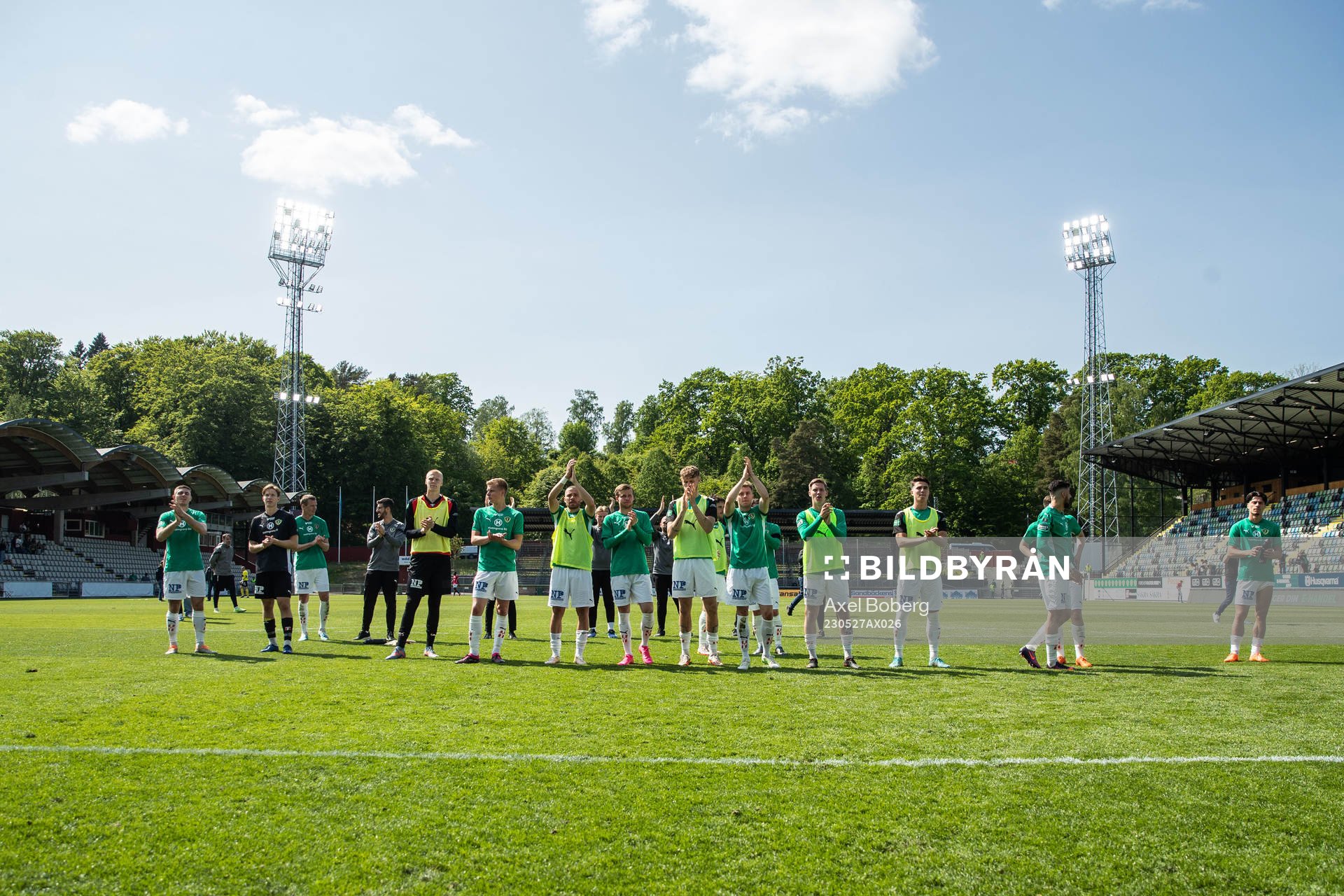 Jönköpings Södras spelare jublar