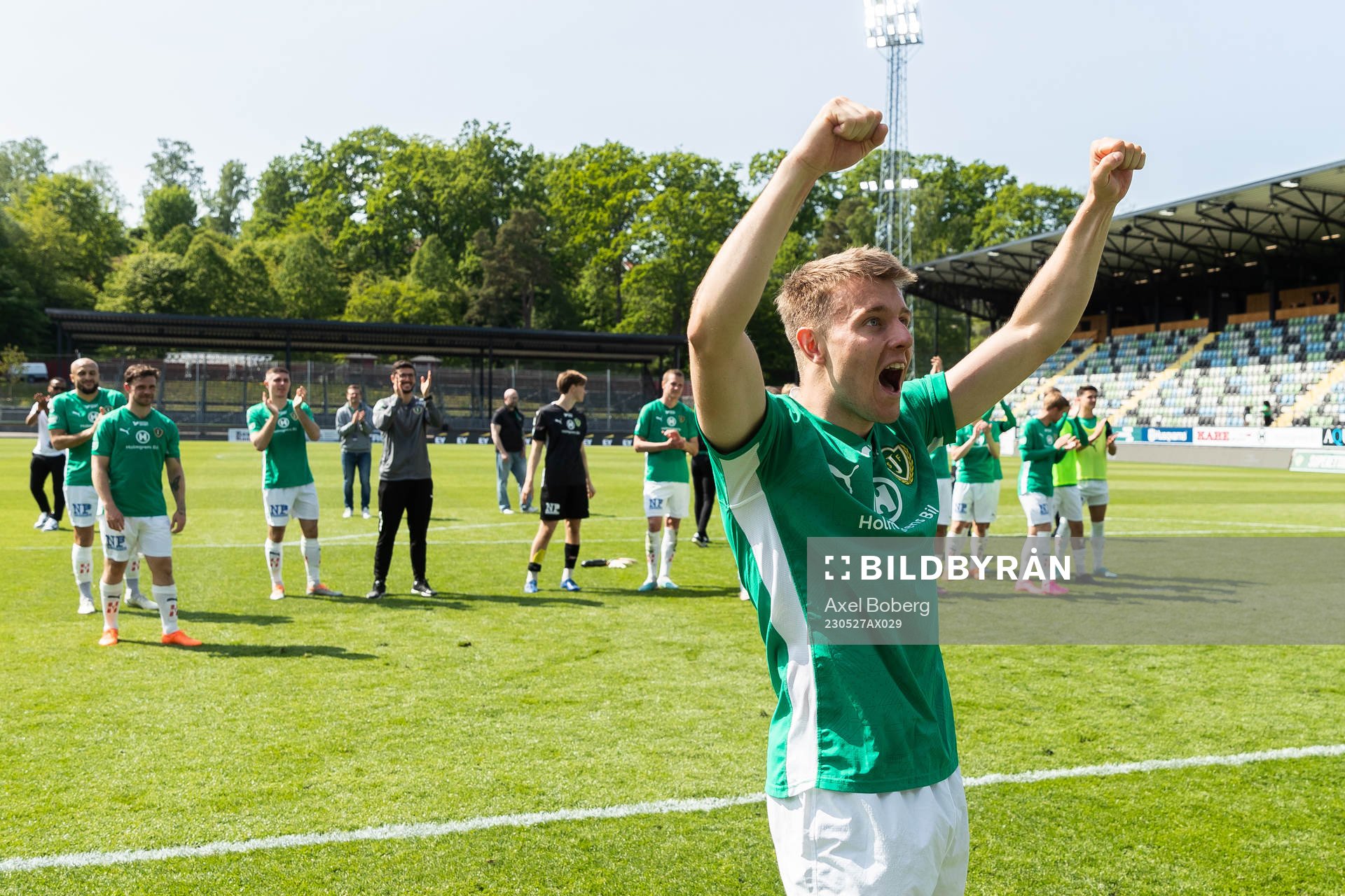 Jönköpings Södras Daniel Strandsäter jublar