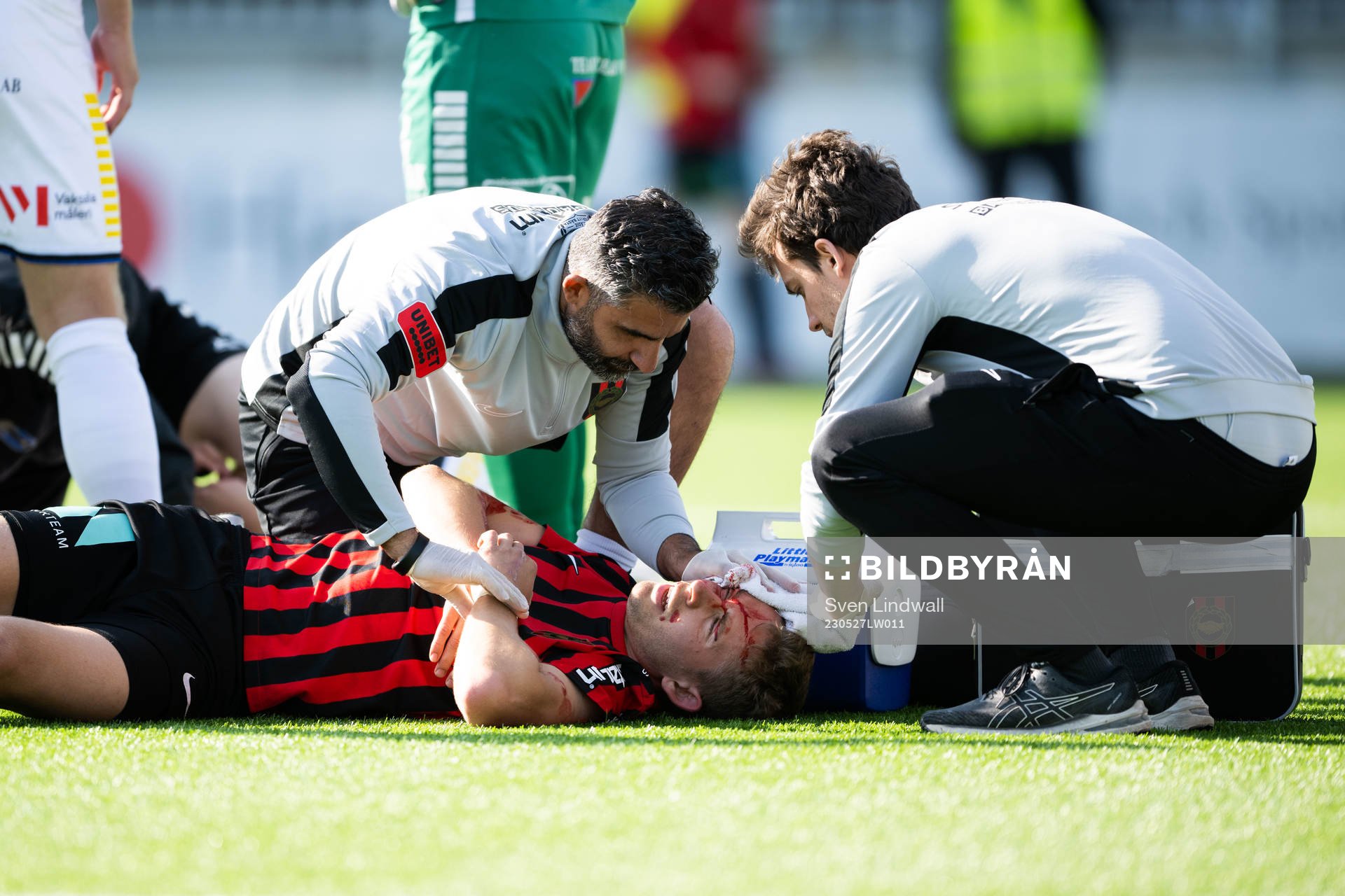 Brommapojkarnas Ludvig Fritzson har ont och får vård