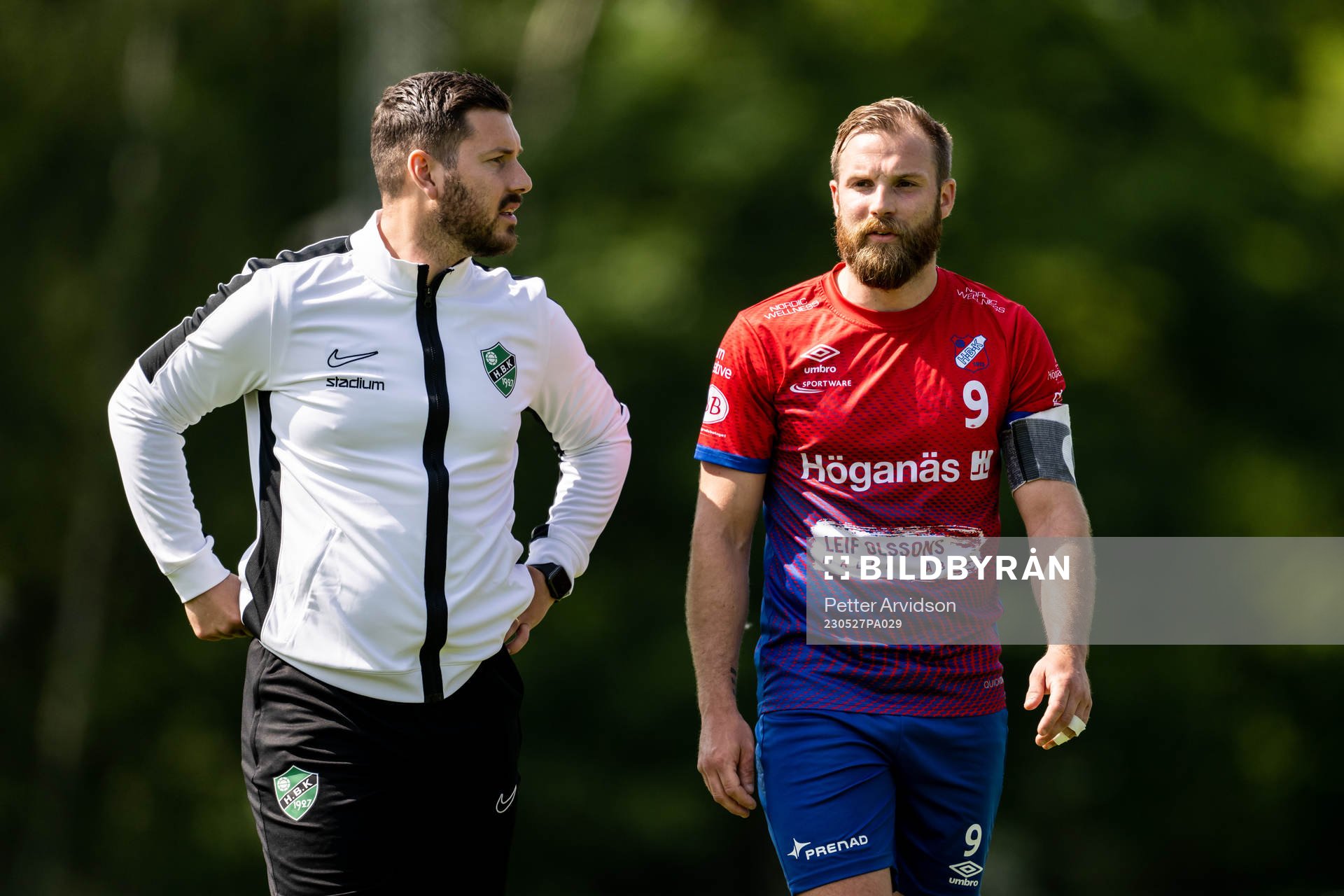 Högaborgs tränare Kristoffer Schönbeck och Höganäs