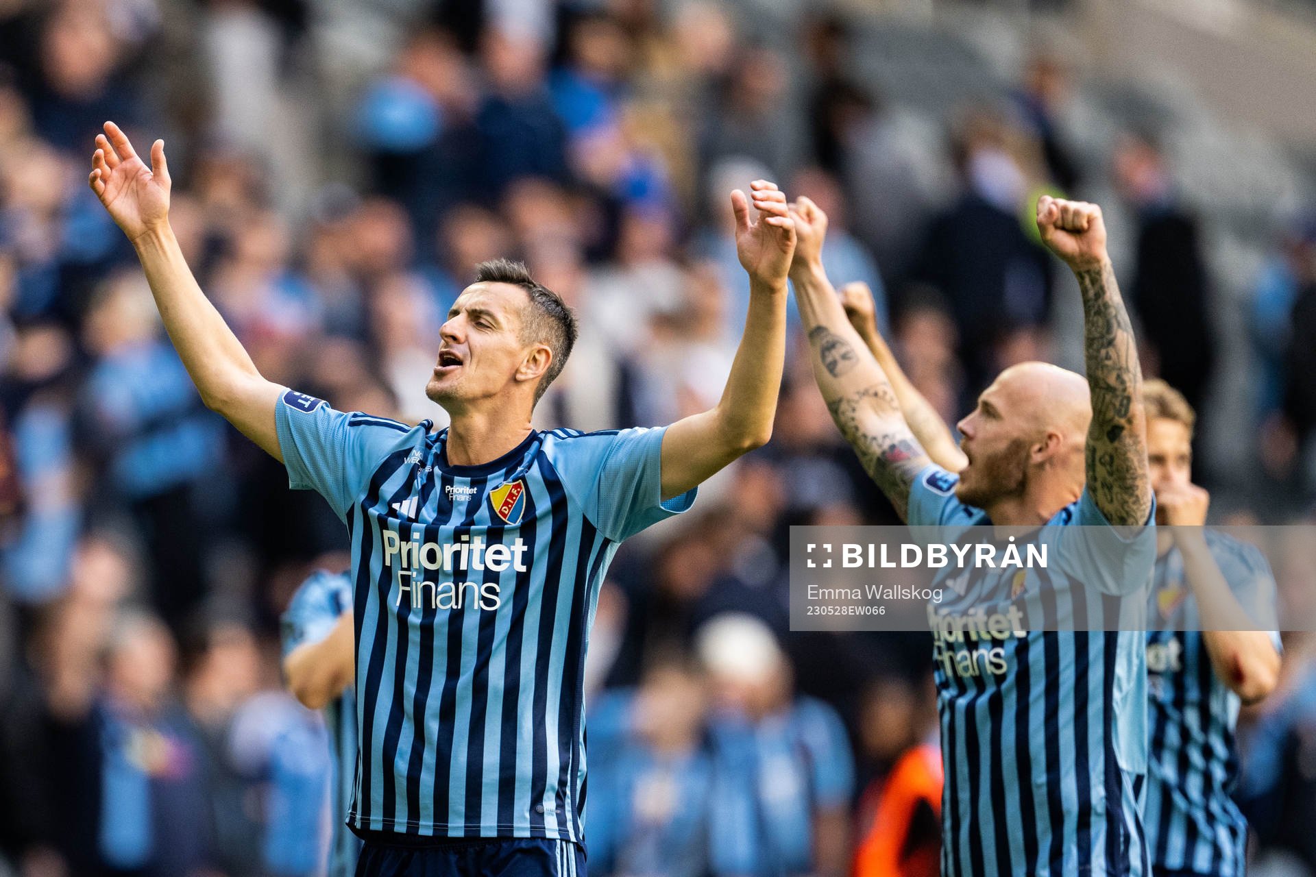 Djurgårdens Haris Radetinac och Magnus Eriksson jublar