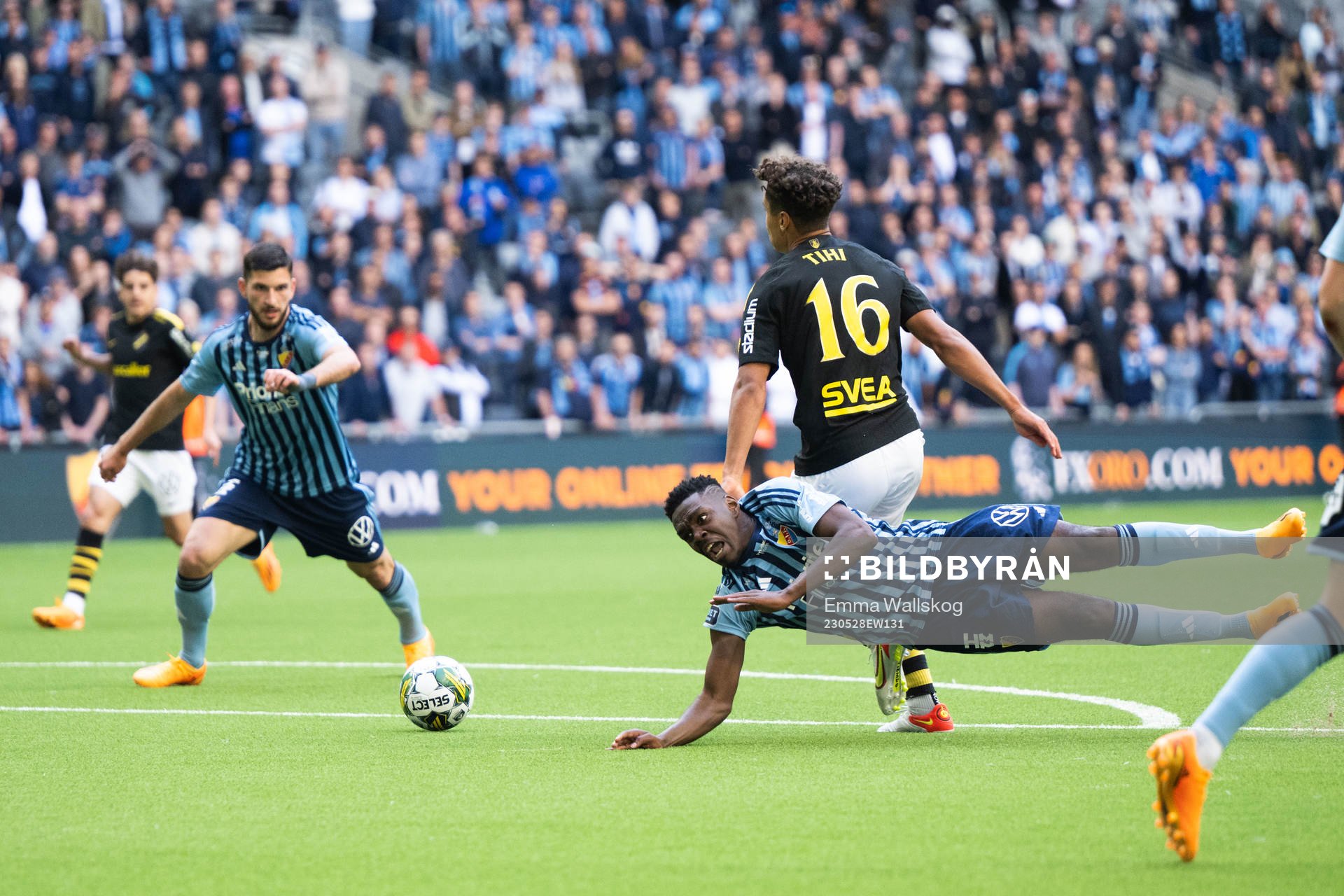 AIKs Axel Björnström mot Djurgårdens Joel Asoro