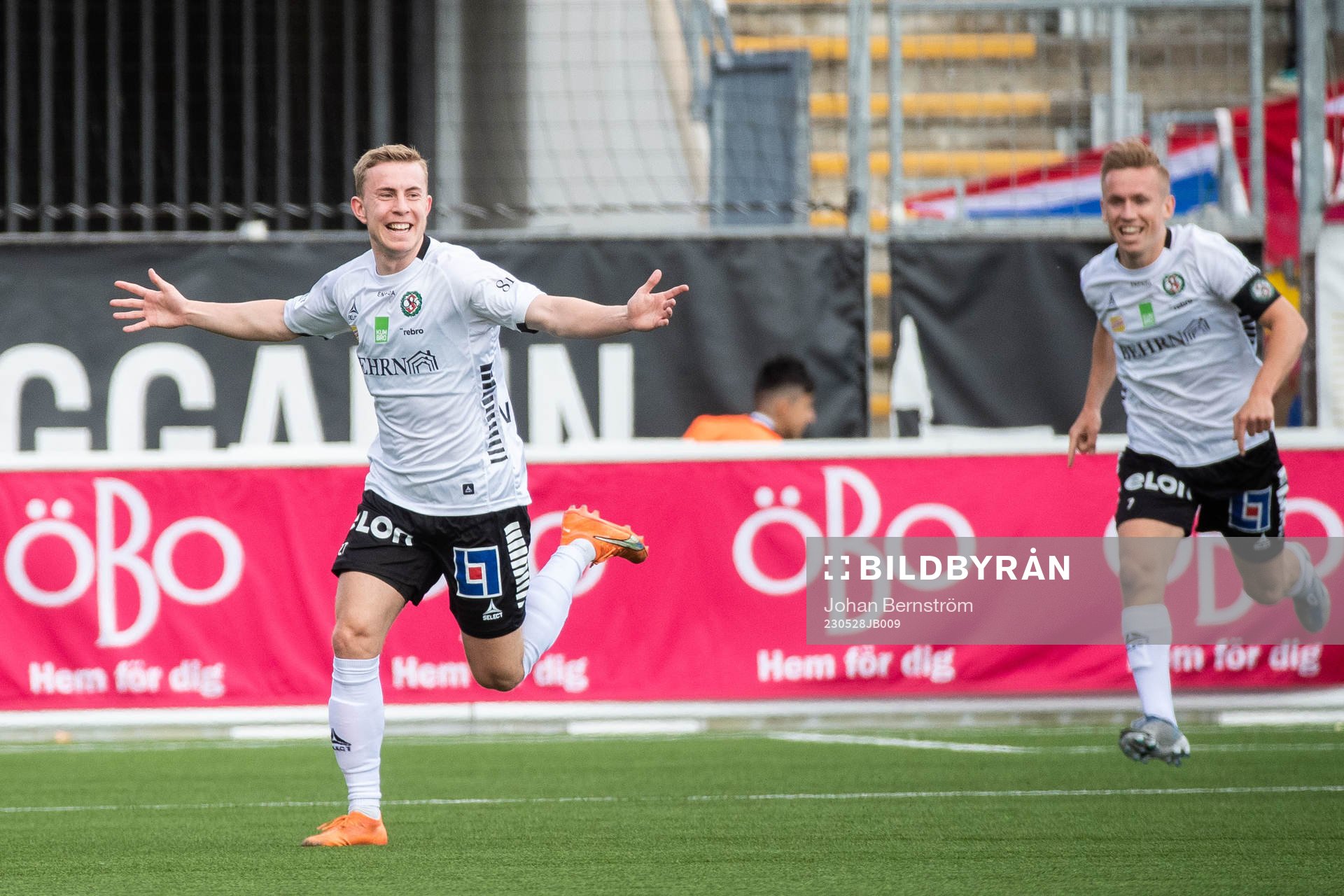 Örebros Valgeir Valgeirsson jublar