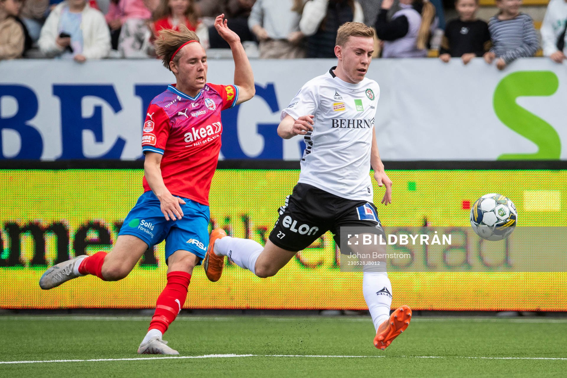 Helsingborgs Simon Bengtsson och Örebros Valgeir