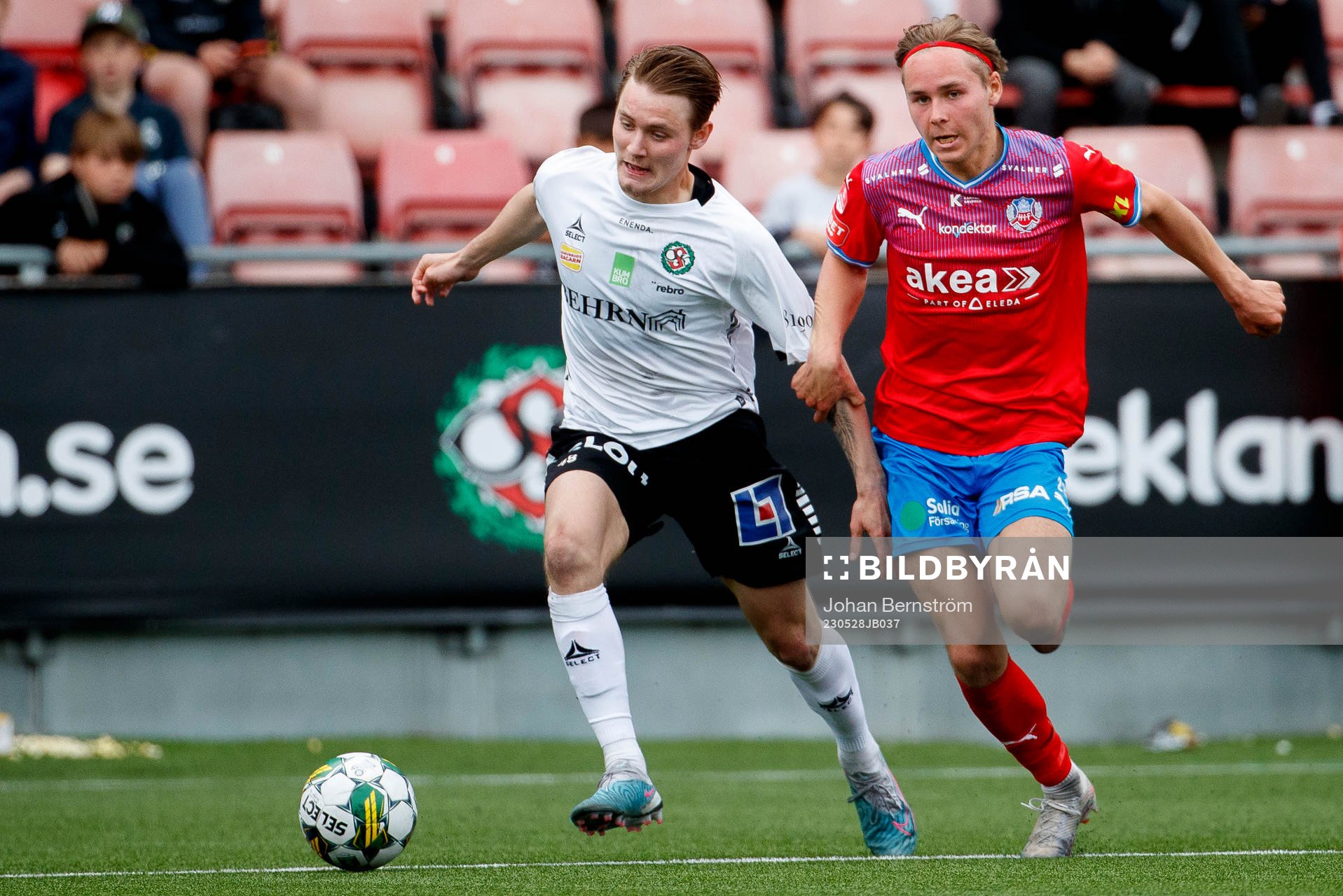 Örebros Noel Milleskog och Helsingborgs Simon Bengtsson