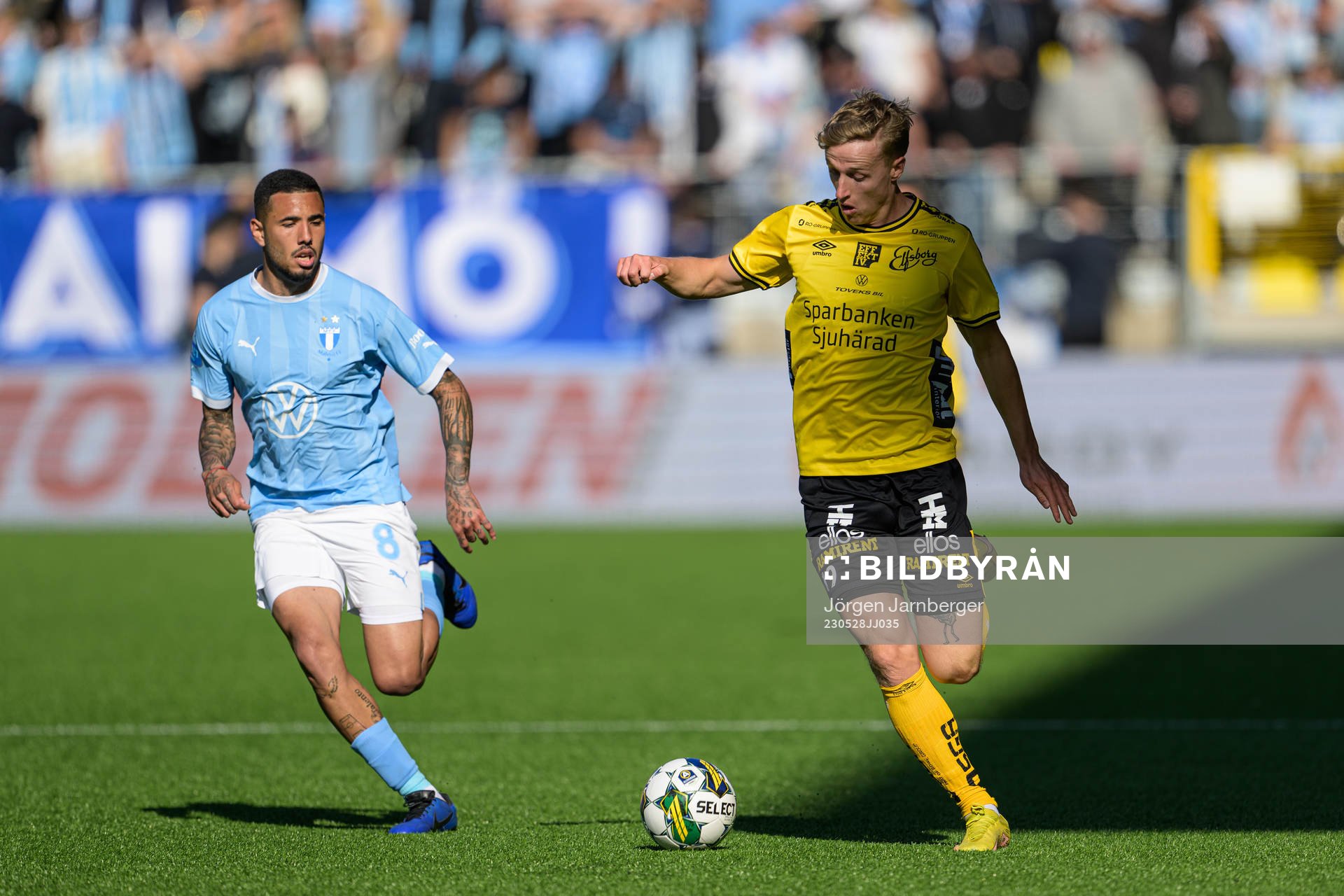 Malmö FFs Sergio Pena och Elfsborgs Jeppe Møldrup Okkels