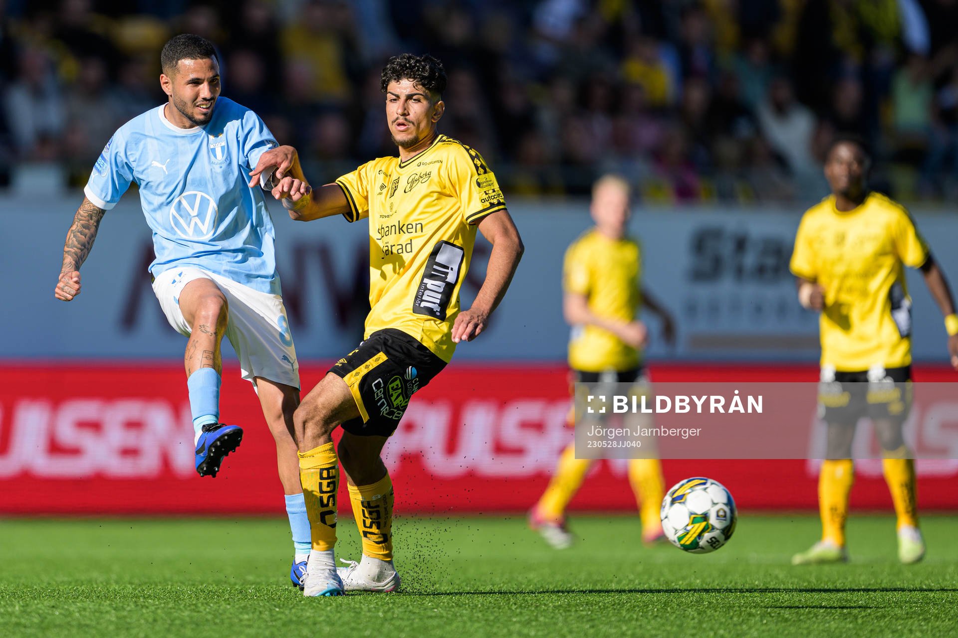 Malmö FFs Sergio Pena och Elfsborgs Ahmed Qasem
