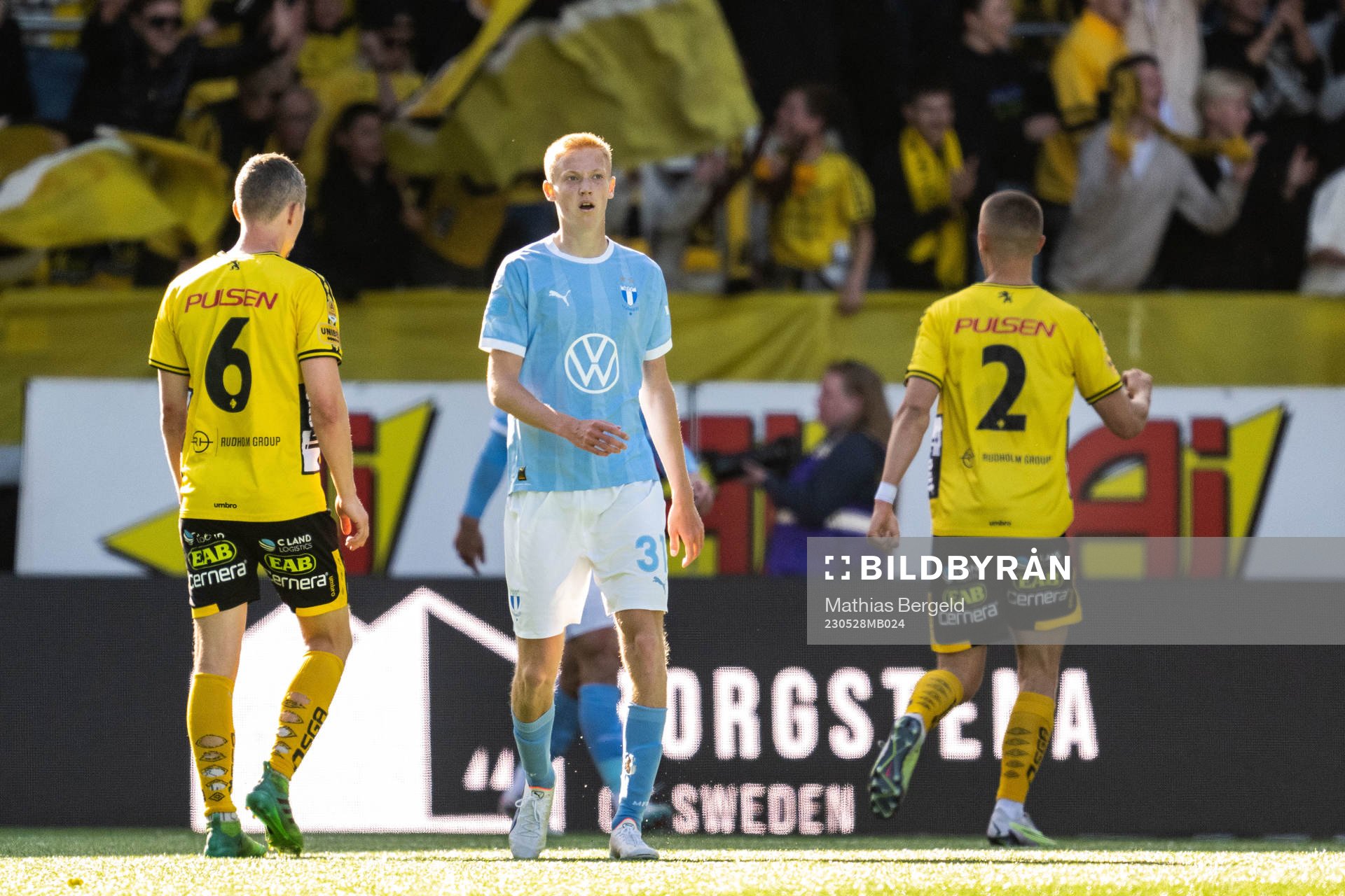 Malmö FFs Hugo Larsson deppar