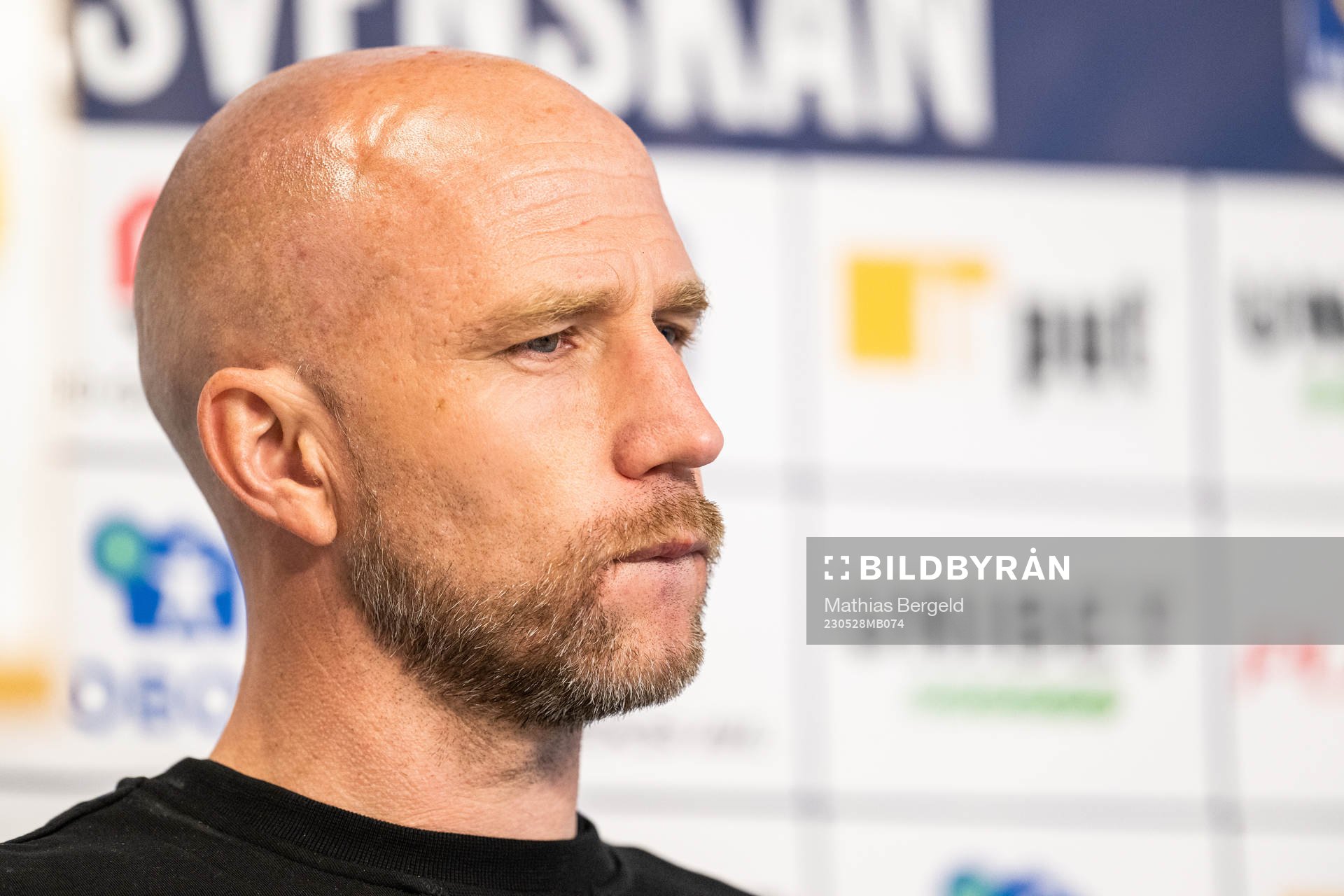 Malmö FFs tränare Henrik Rydström på presskonferensen