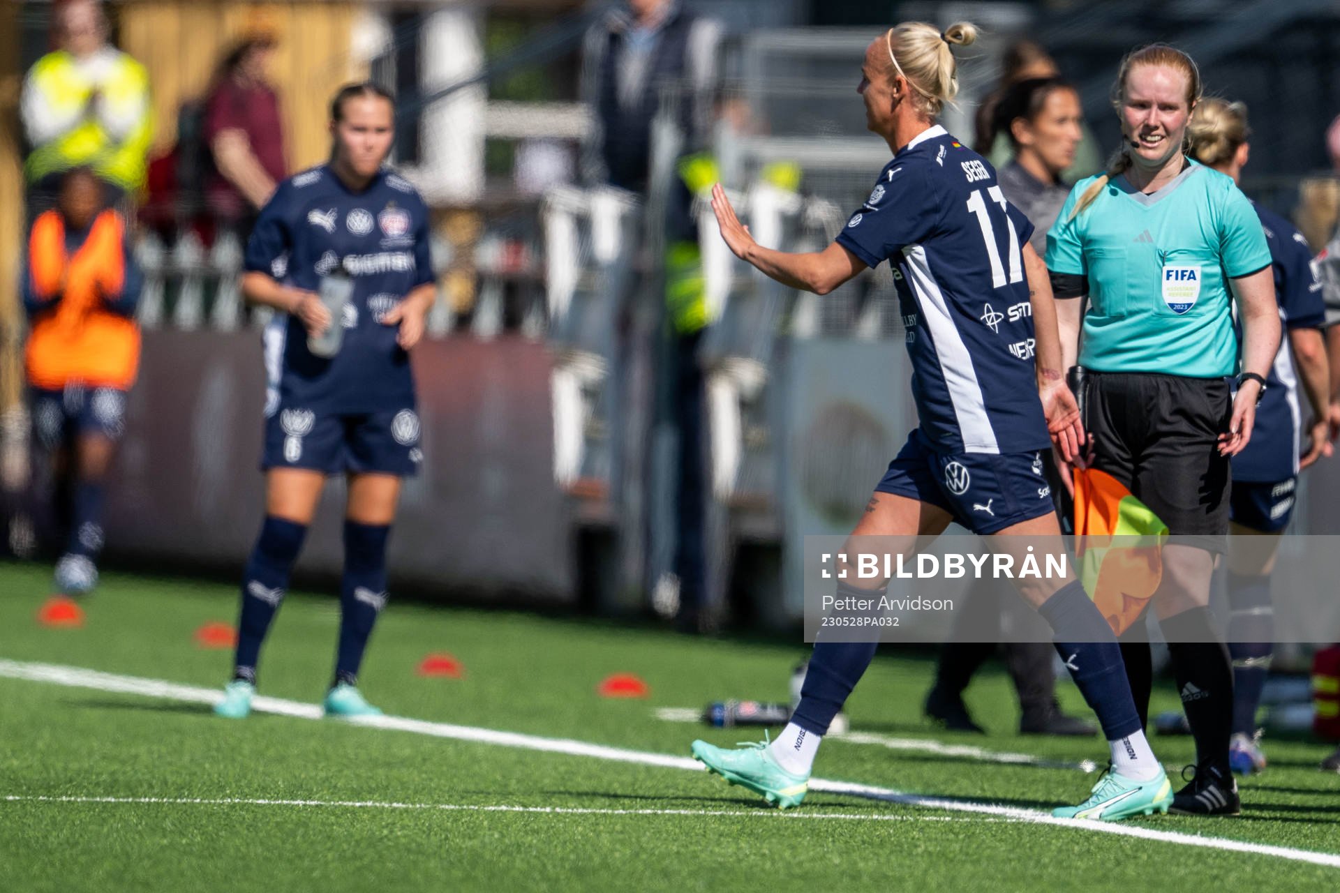 FC Rosengårds Caroline Seger byts in