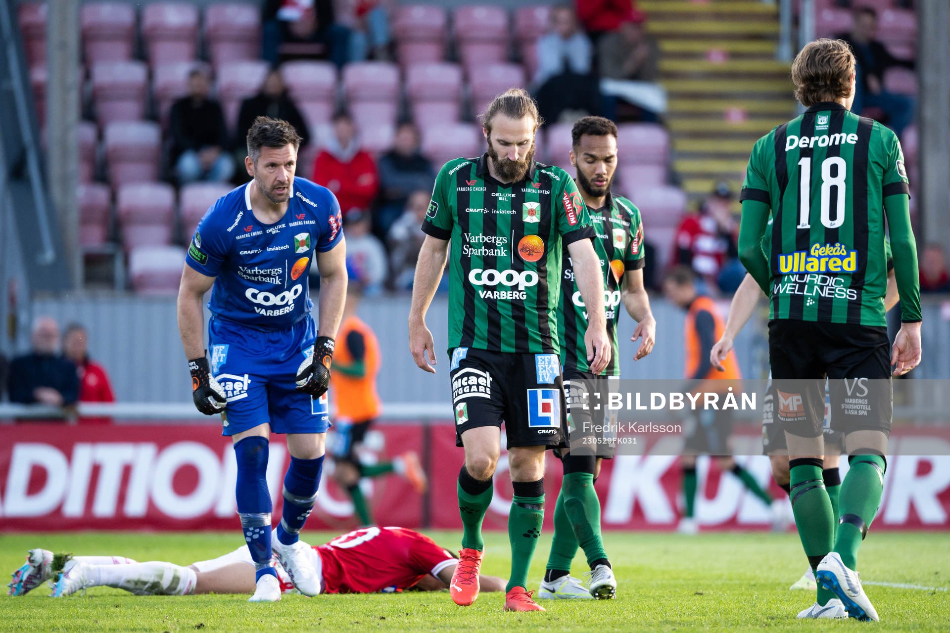 Varbergs målvakt Stojan Lukic och Vinicius Nogueira de