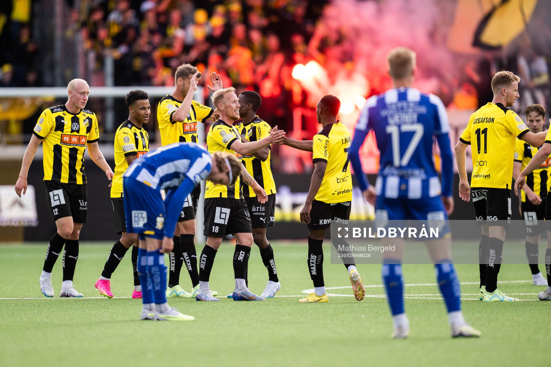Häckens Valgeir Fridriksson, Momodou Lamin Sonko, Johan