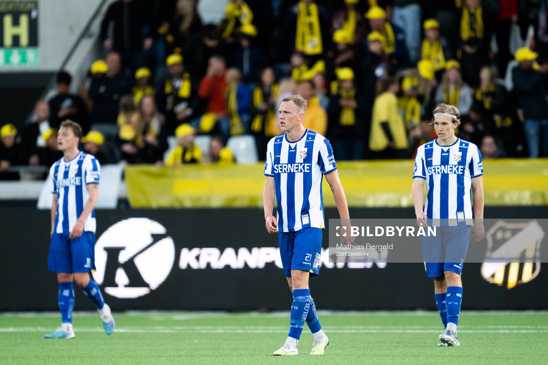 IFK Göteborgs Adam Carlén och Johan Bångsbo deppar