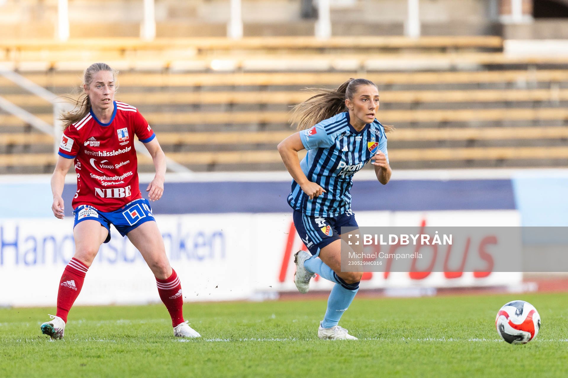 Djurgårdens Tilde Lindwall och Vittsjös Linda Sällström