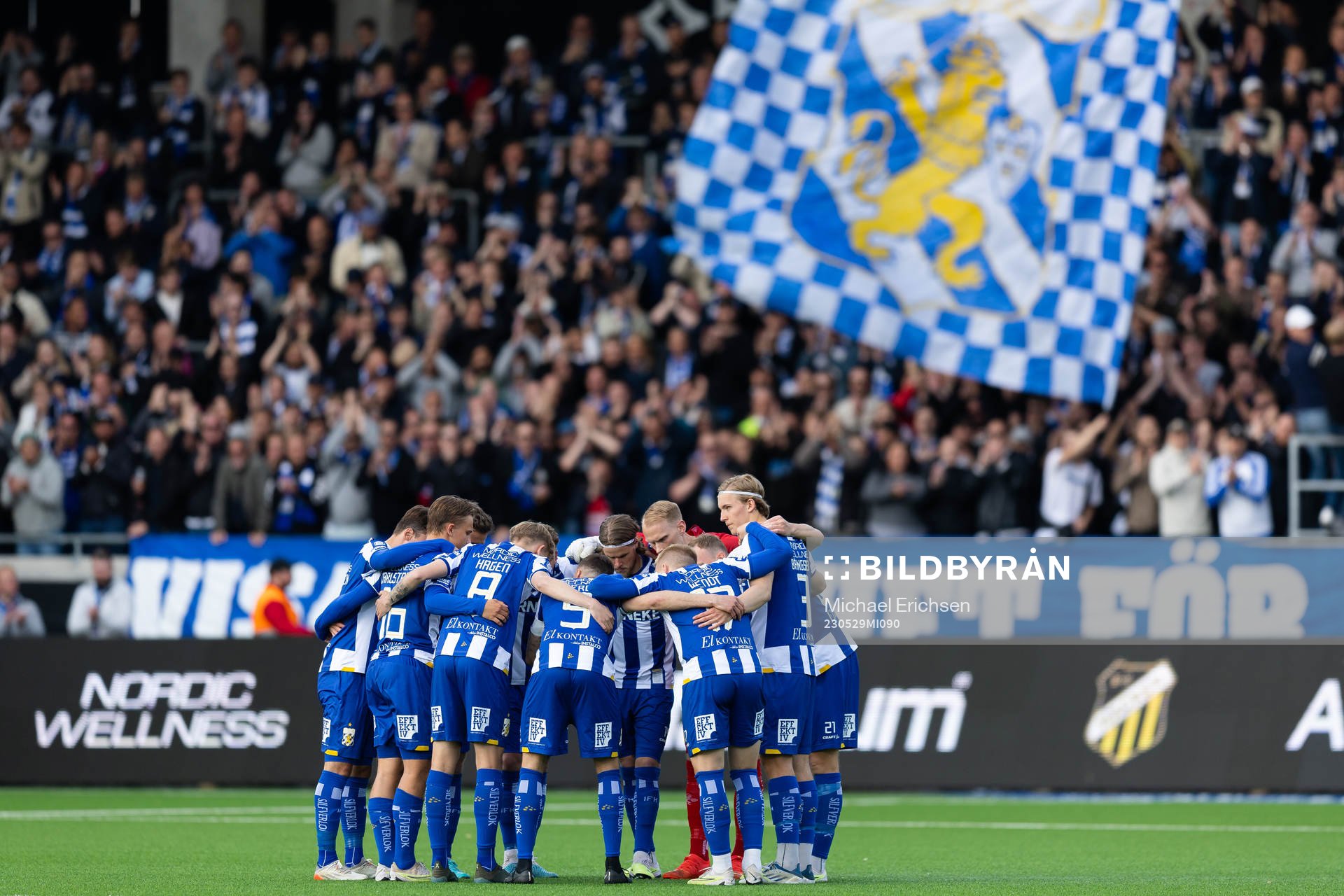 IFK Göteborgs spelare samlade innan fotbollsmatchen i