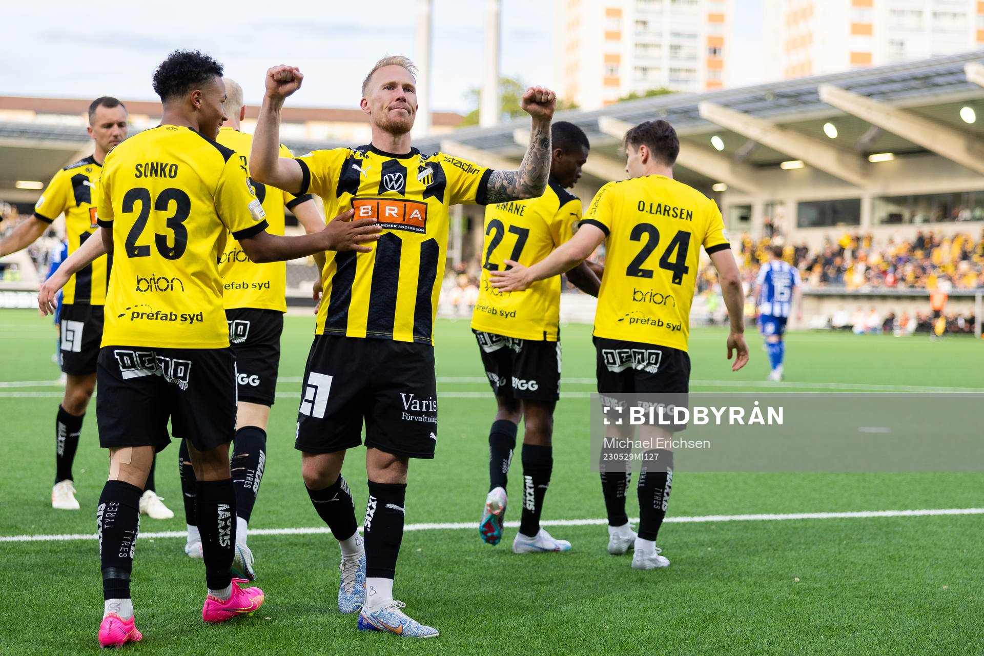 Häckens Mikkel Rygaard Jensen jublar
