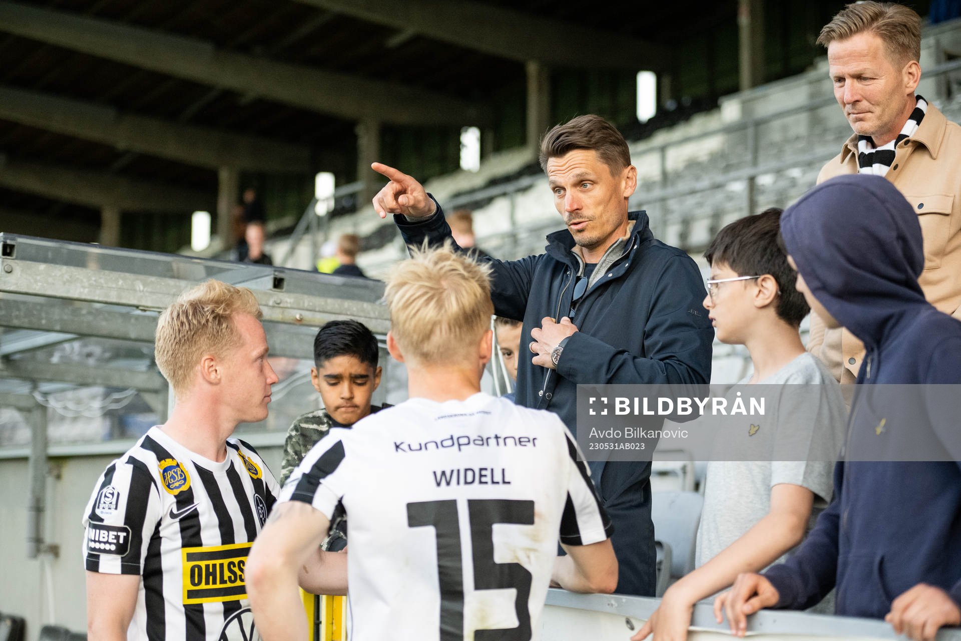 Markus Rosenberg och Landskronas David Edvardsson och