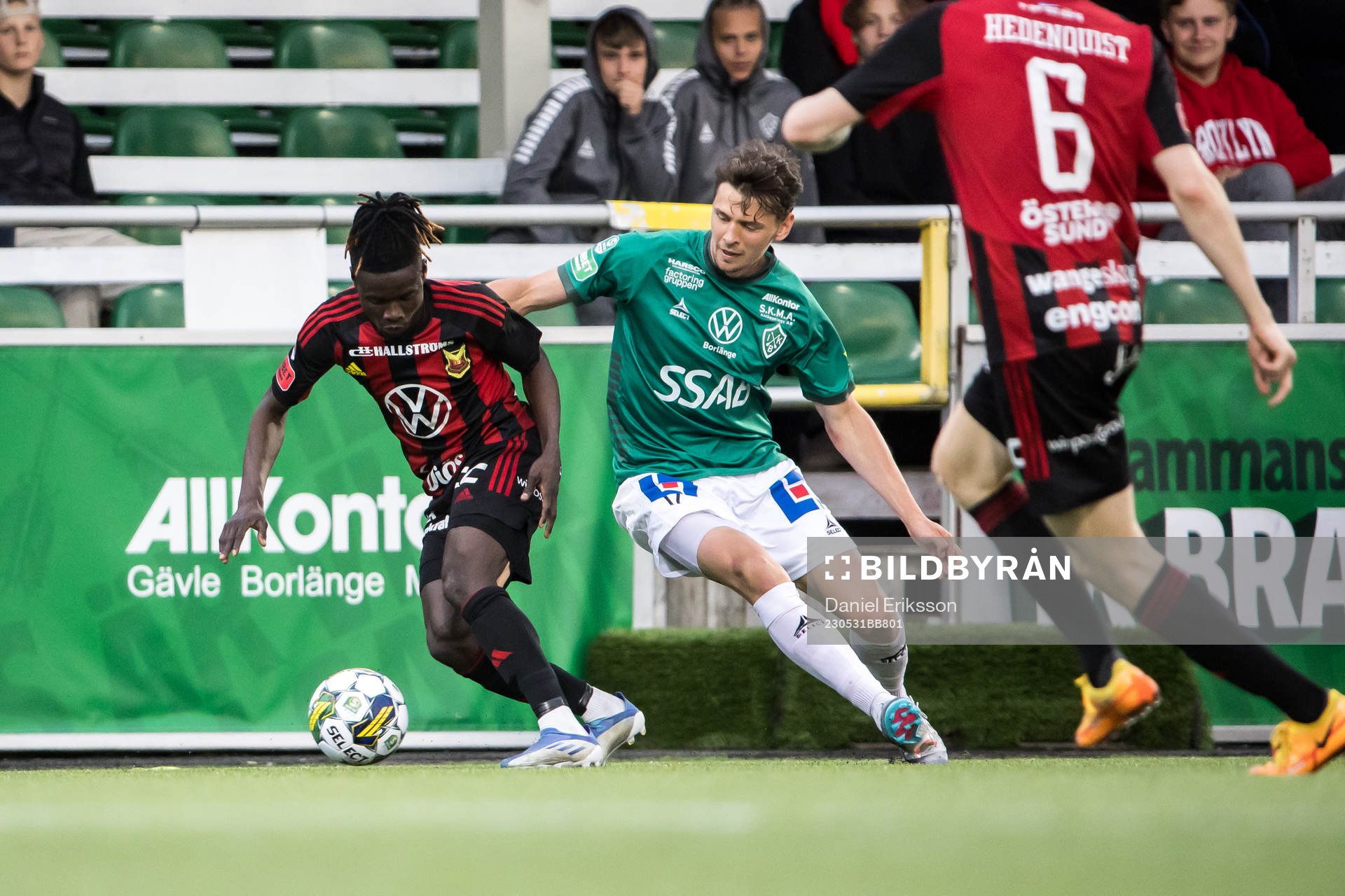 Östersunds Yannick Armel Assiedou Adjoumani och Brages