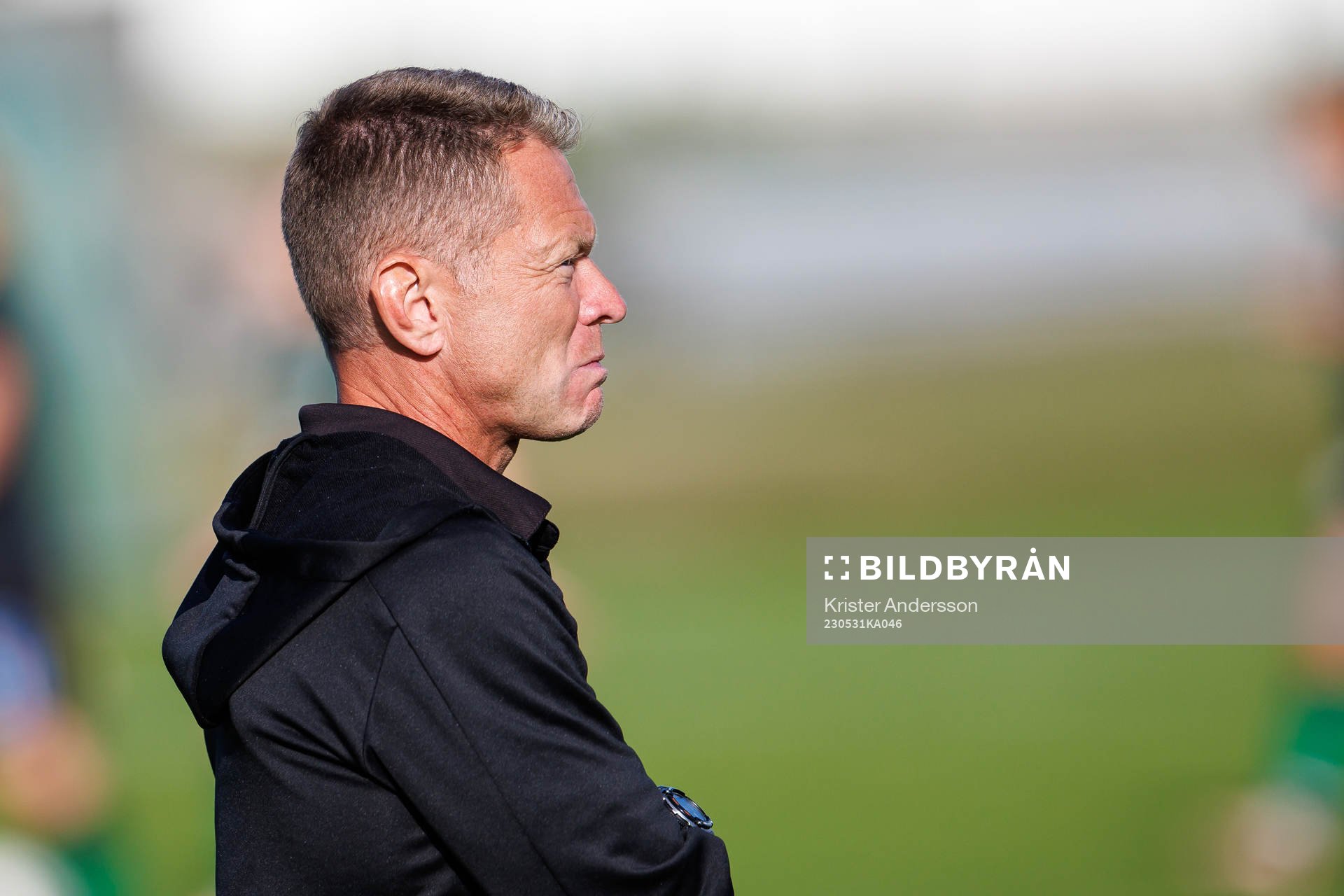 Ullareds tränare Fredrik Lökkeberg fotbollsmatchen i
