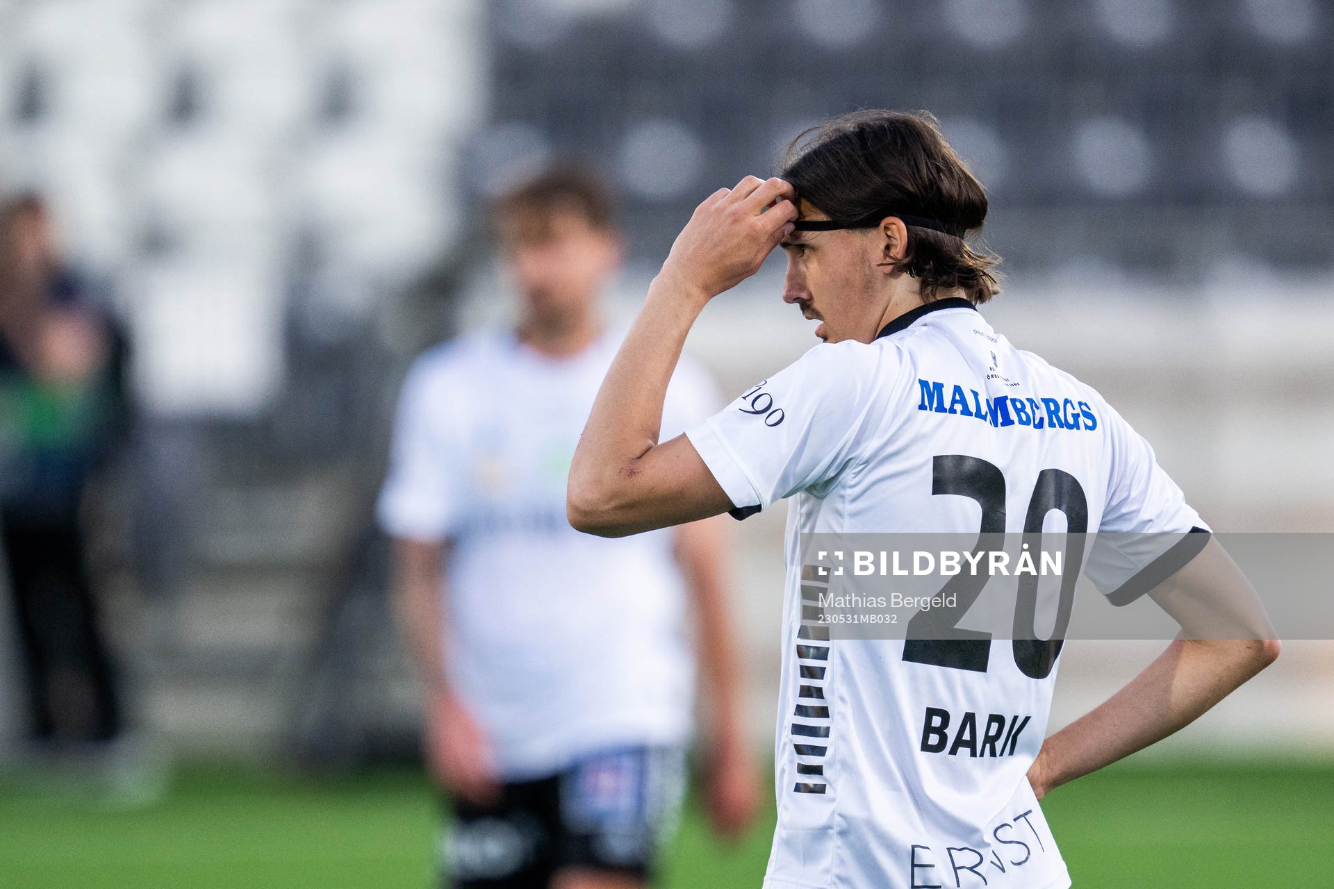 Örebros Adam Bark deppar