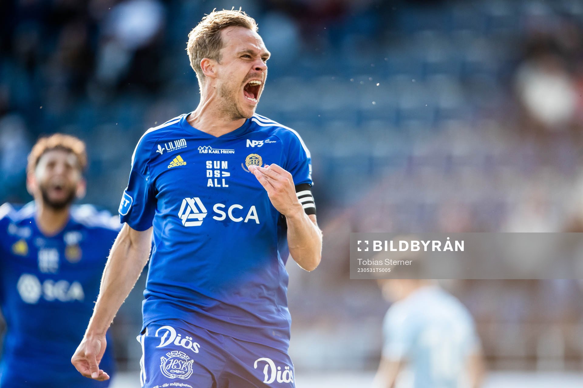 GIF Sundsvalls Pontus Engblom jublar