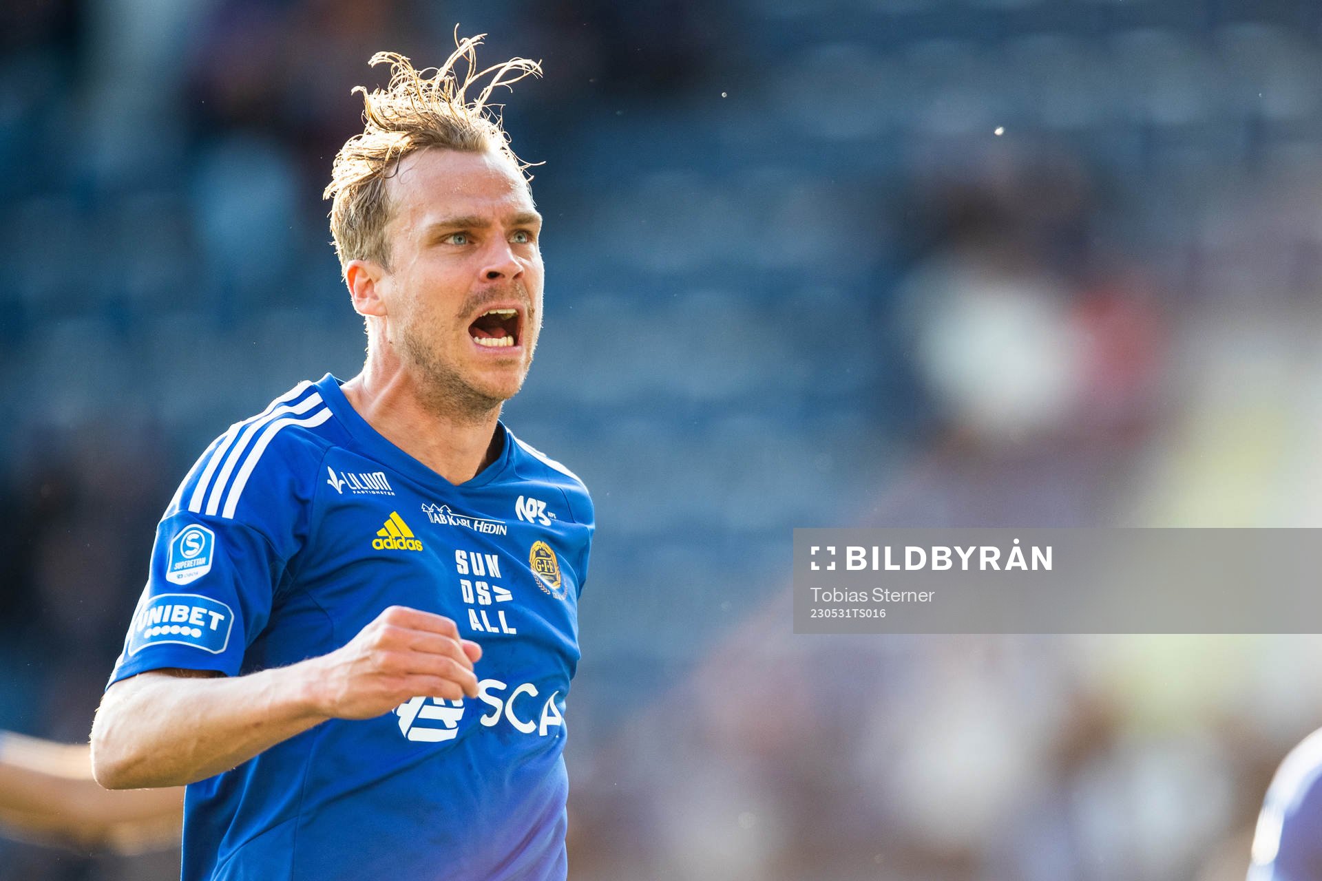 GIF Sundsvalls Pontus Engblom jublar
