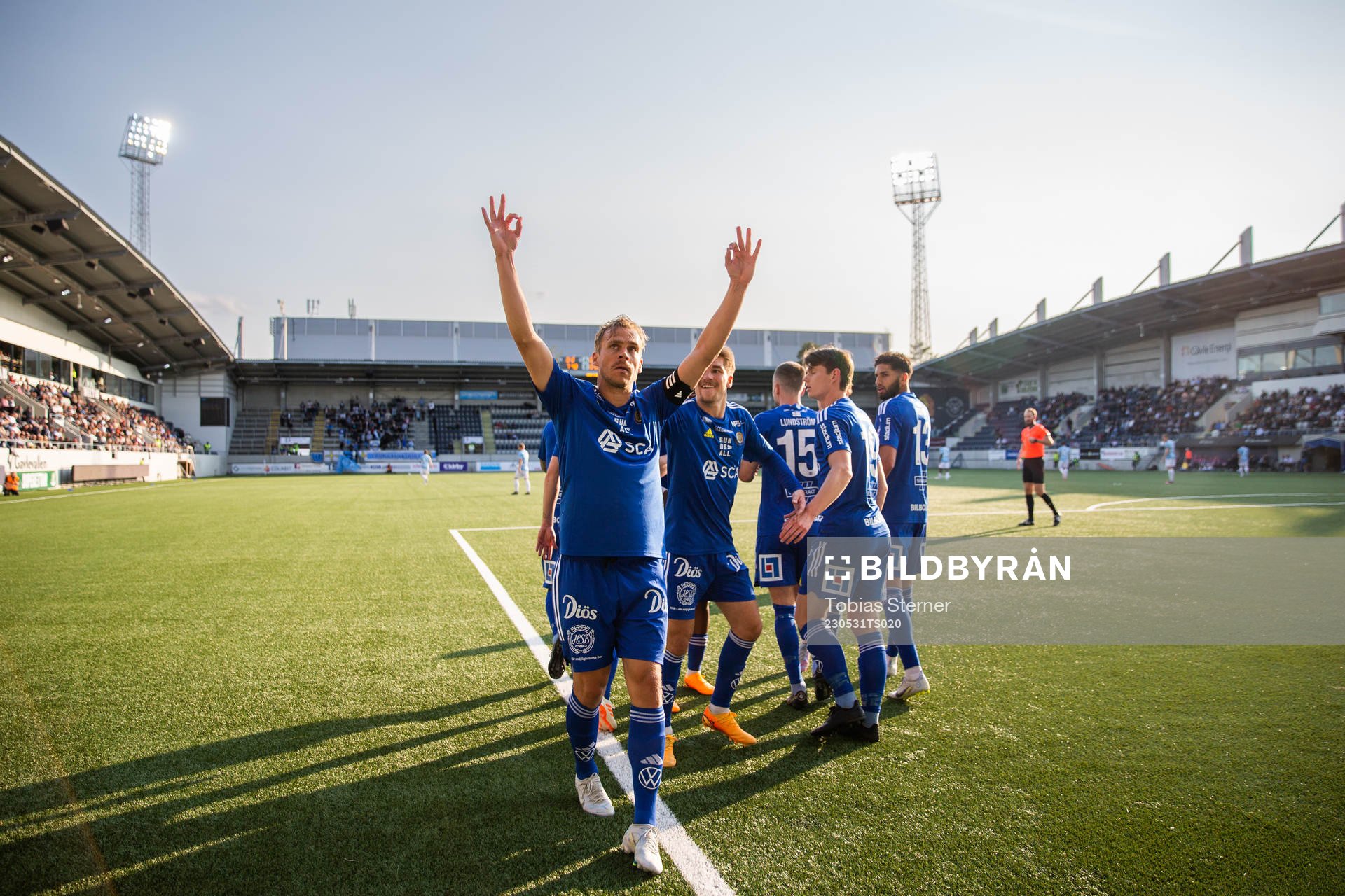 GIF Sundsvalls Pontus Engblom jublar