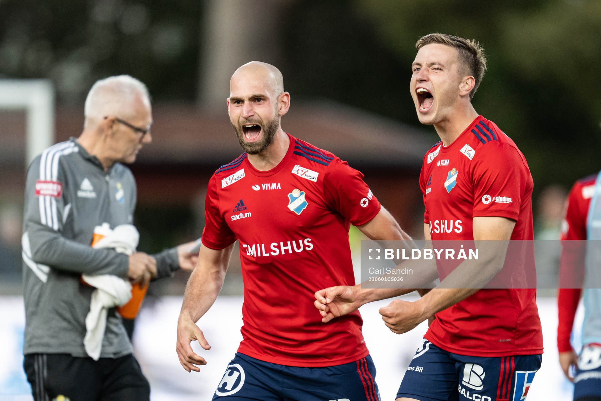 Östers Sebastian Hedlund och Runar Thor Sigurgeirsson