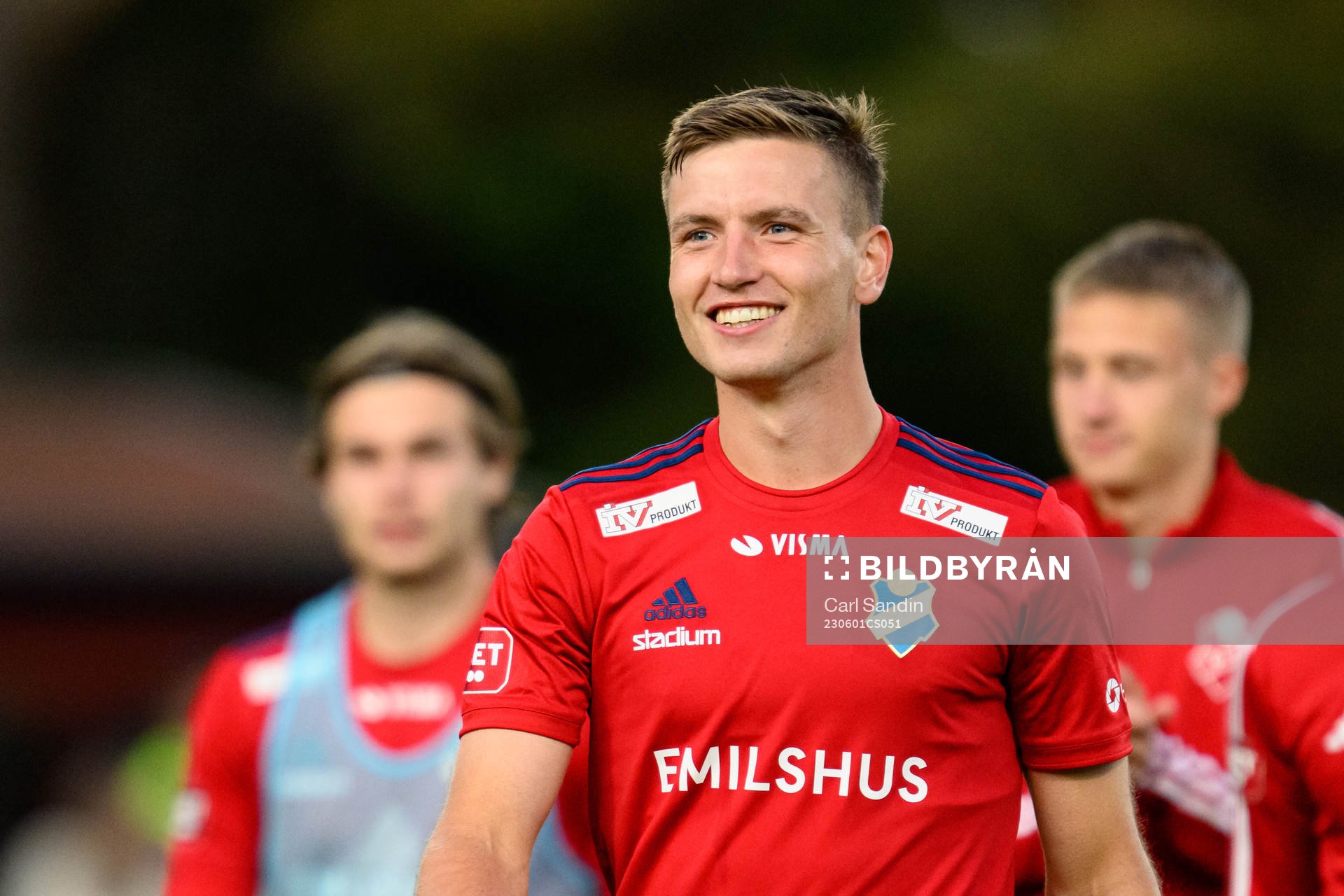 Östers Runar Thor Sigurgeirsson jublar efter fotbollsmatchen i Superettan mellan Jönköpings Södra och Öster den 1 juni 2023 i Jönköping.