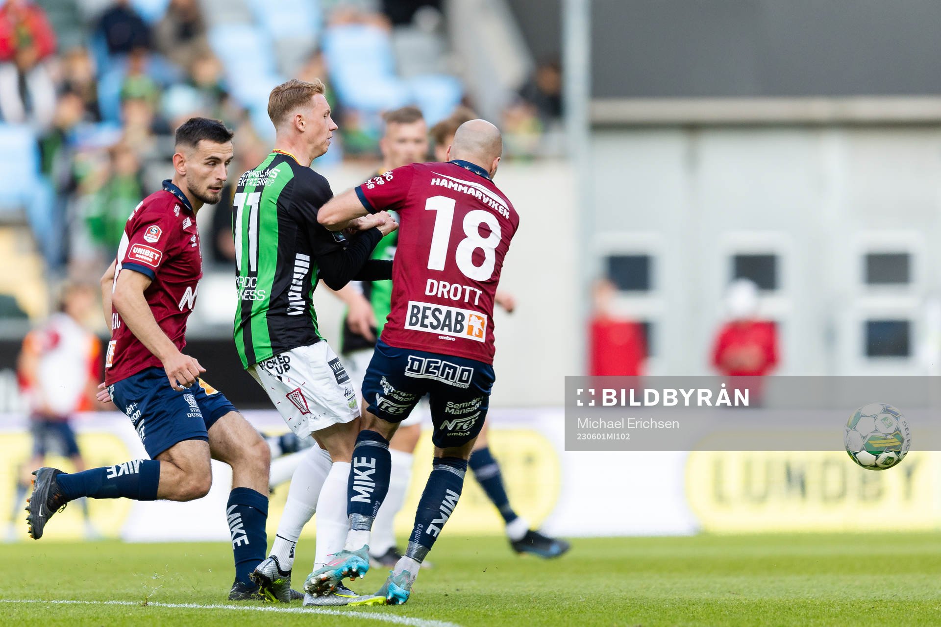 GAIS Julius Lindberg och Örgrytes Erion Sadiku och