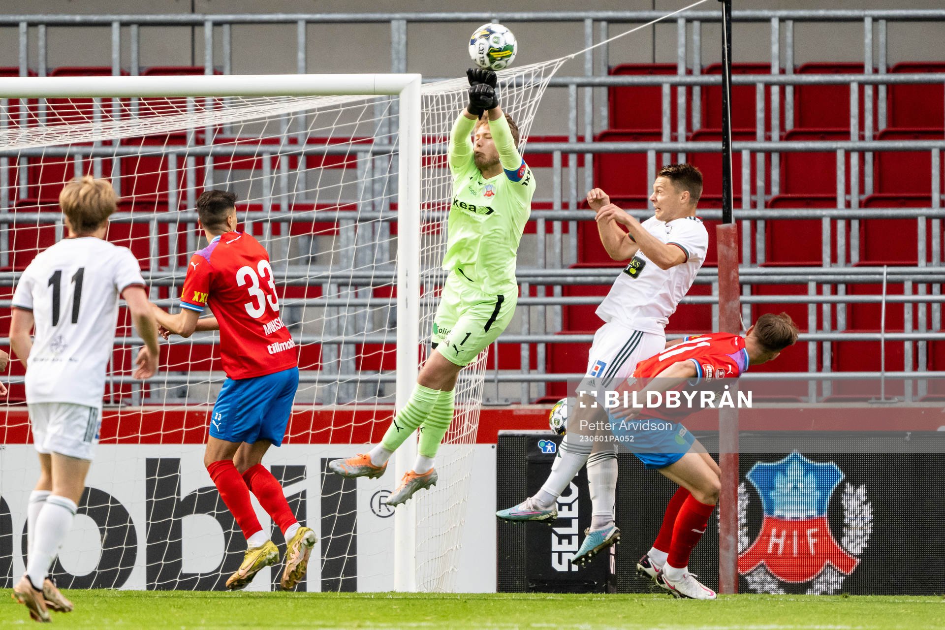Helsingborgs målvakt Kalle Joelsson